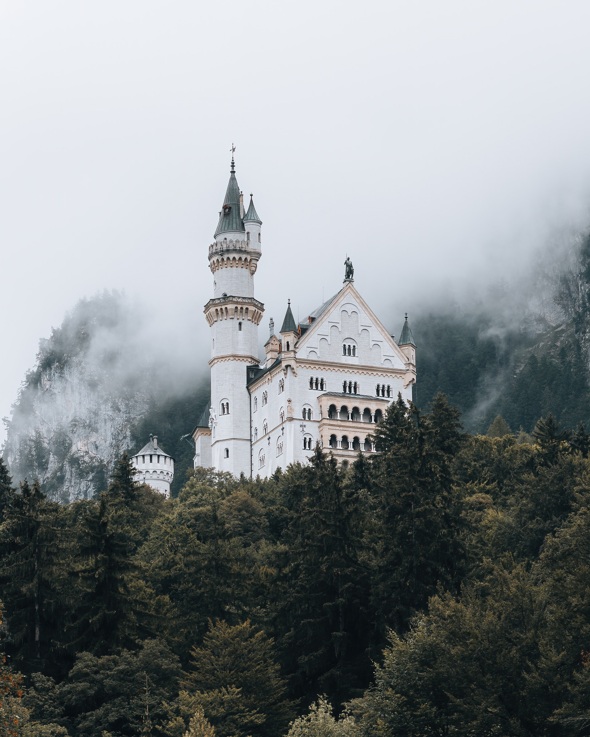 neuschwanstein castle