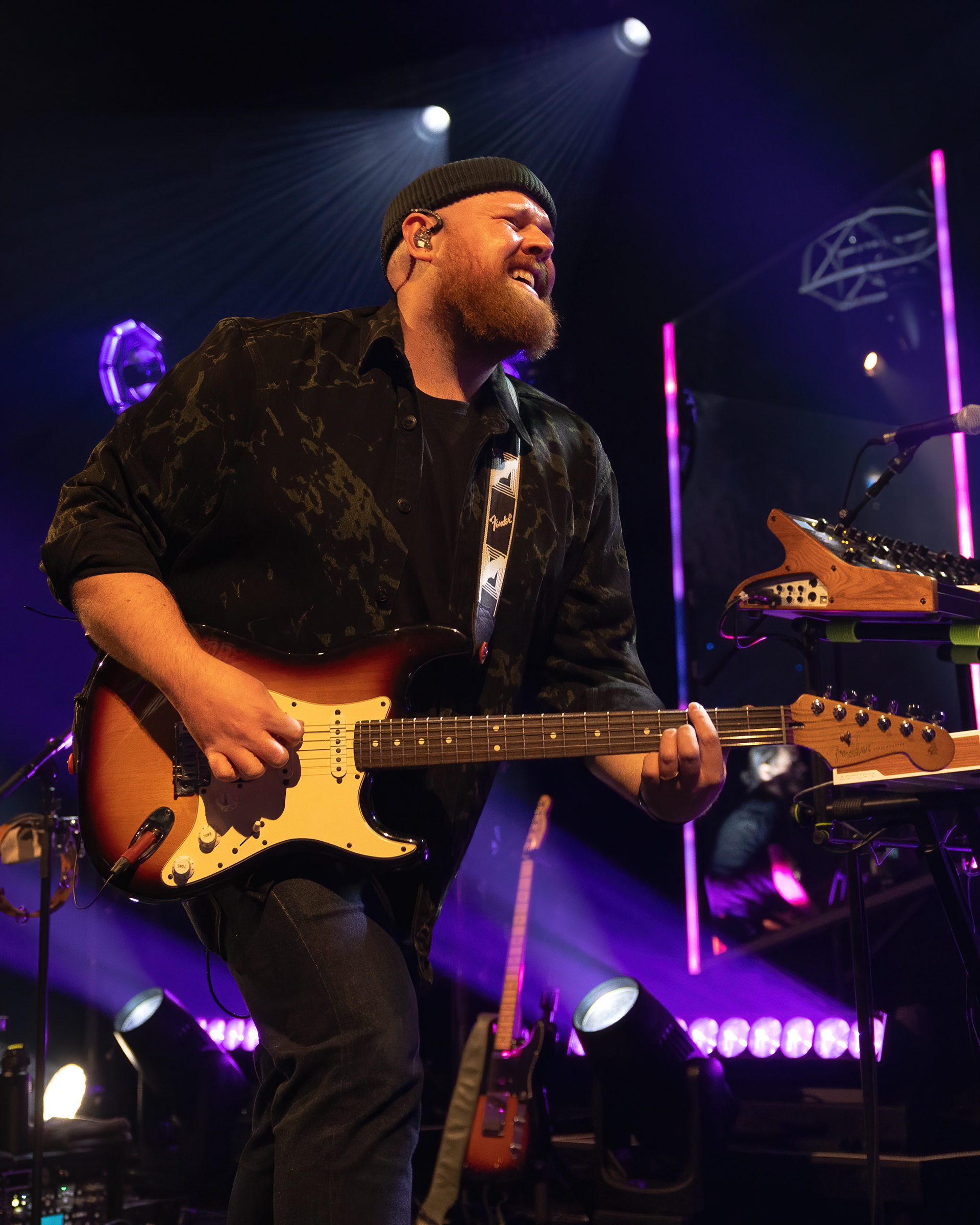 TOM WALKER
