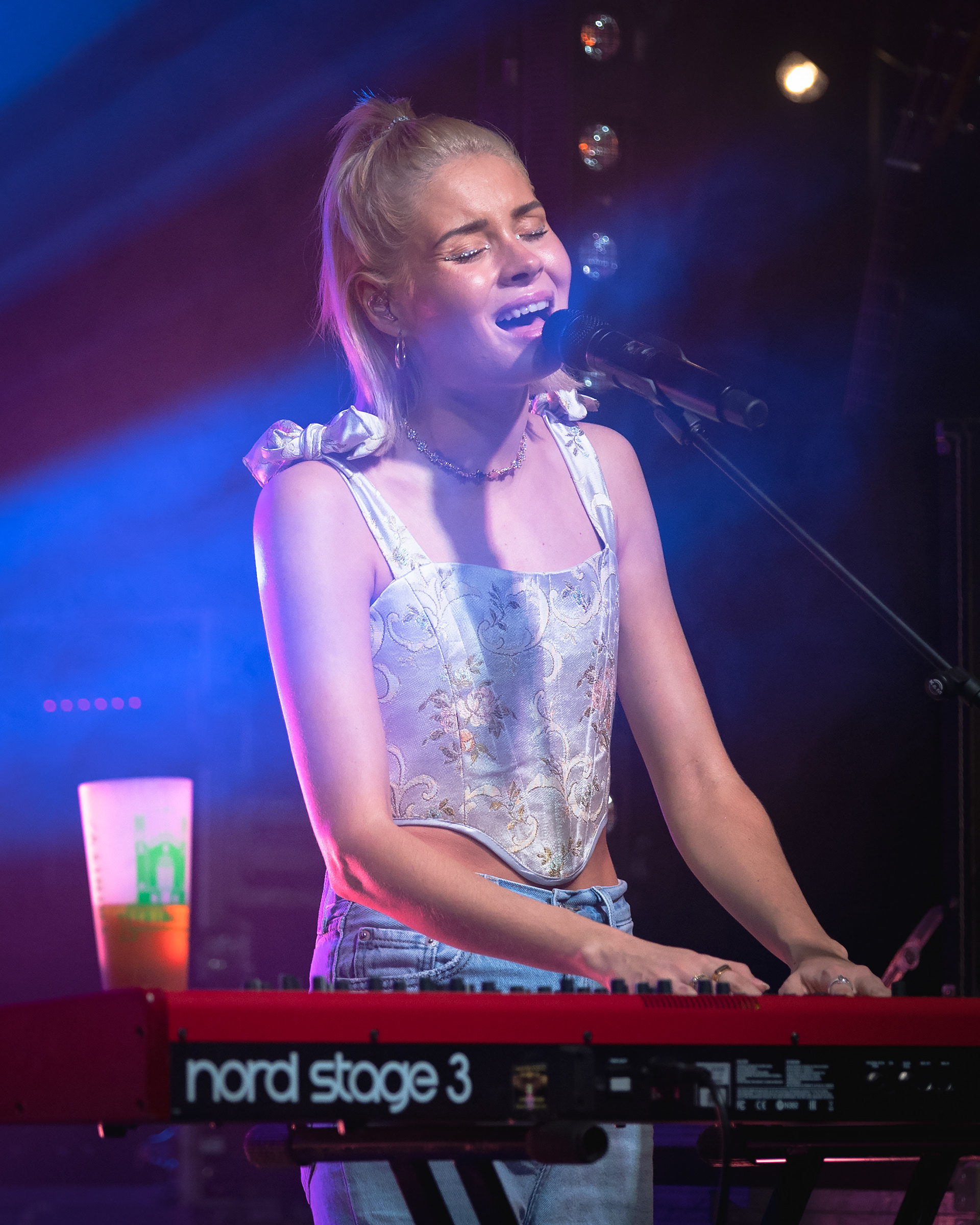 Nina Nesbitt