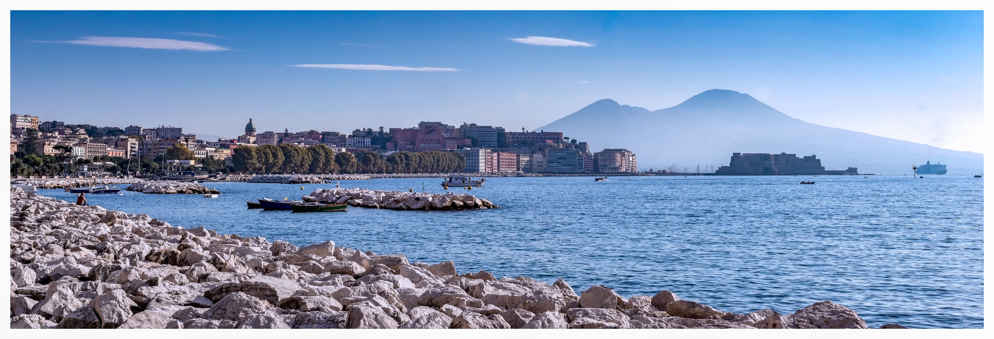 Napoli coast line towards Vesuvio