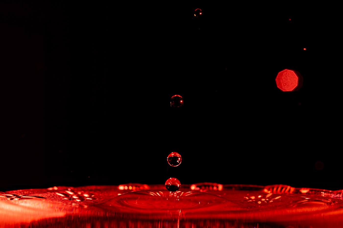 Water drops splashing