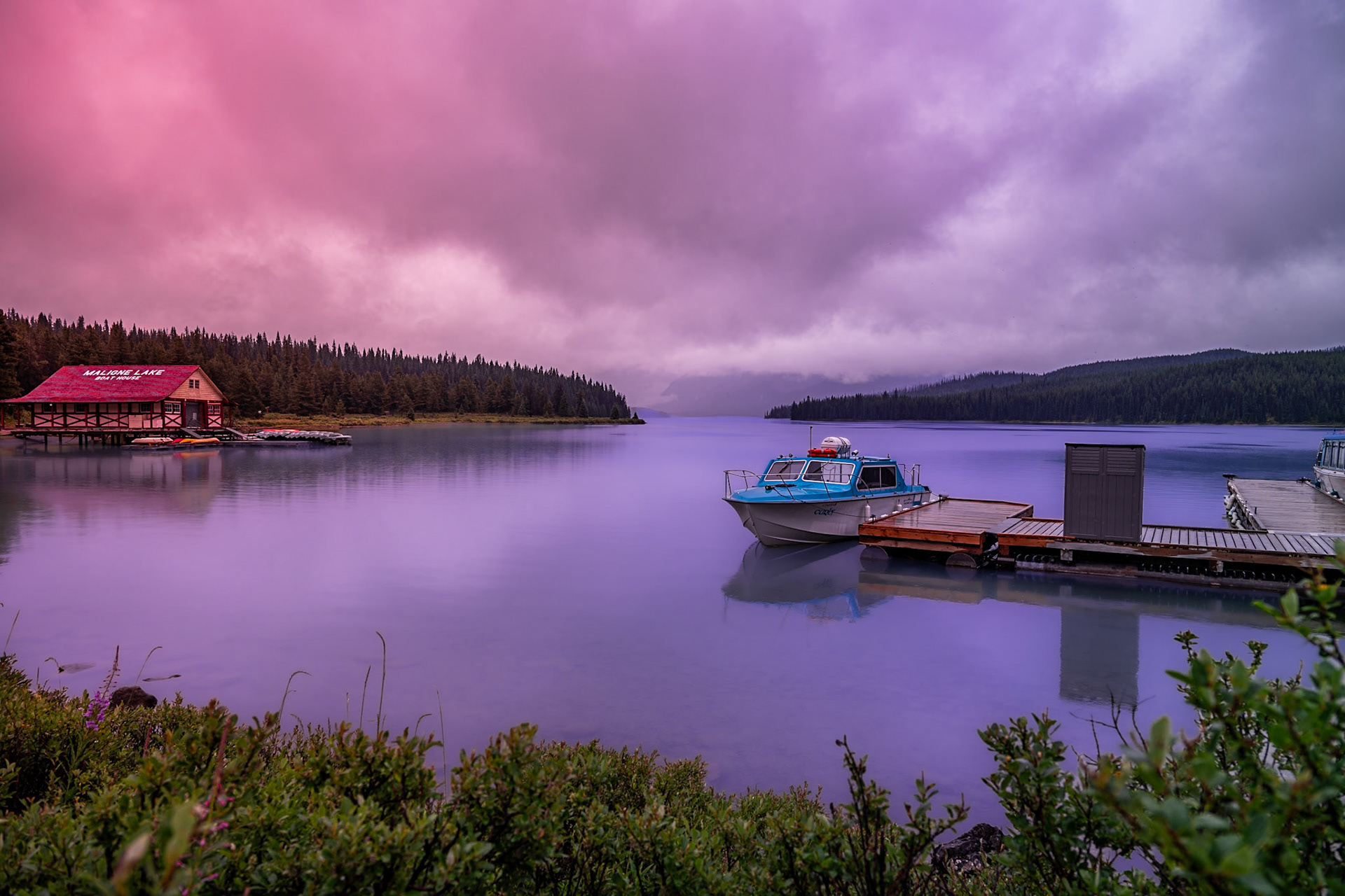 Maligne Lake