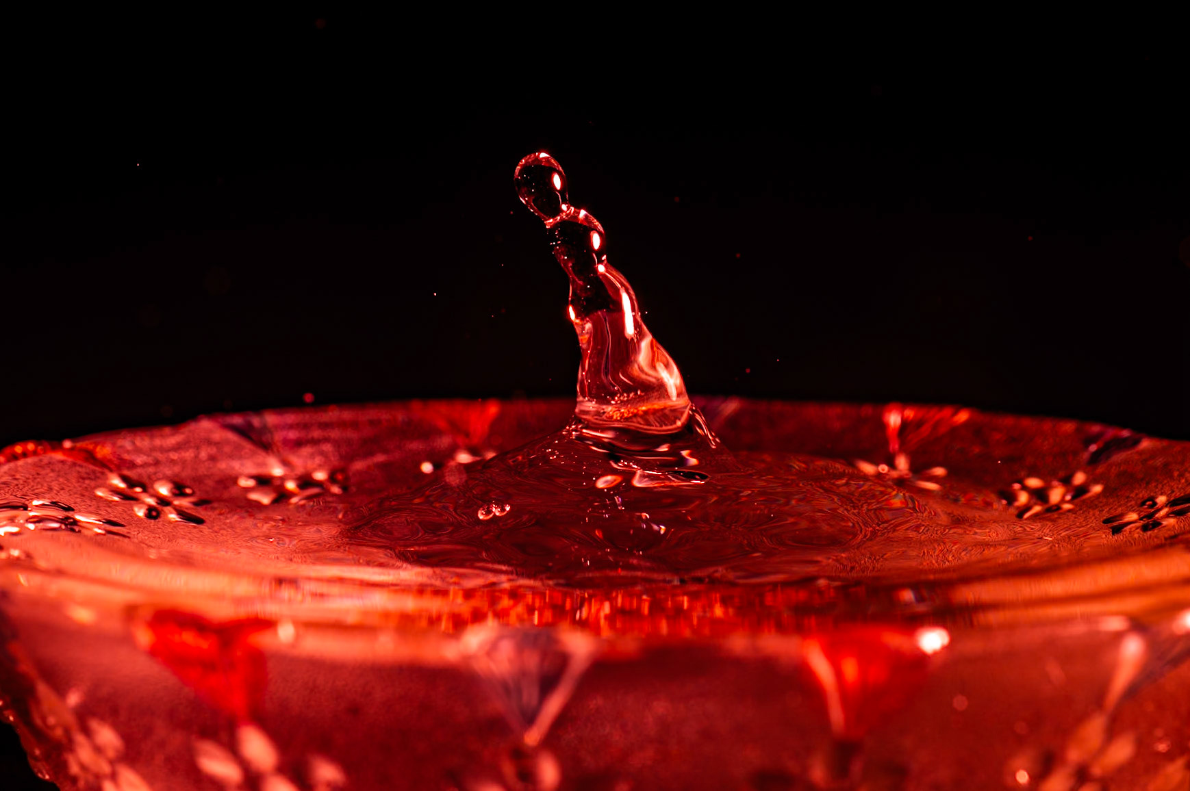 Water drops splashing