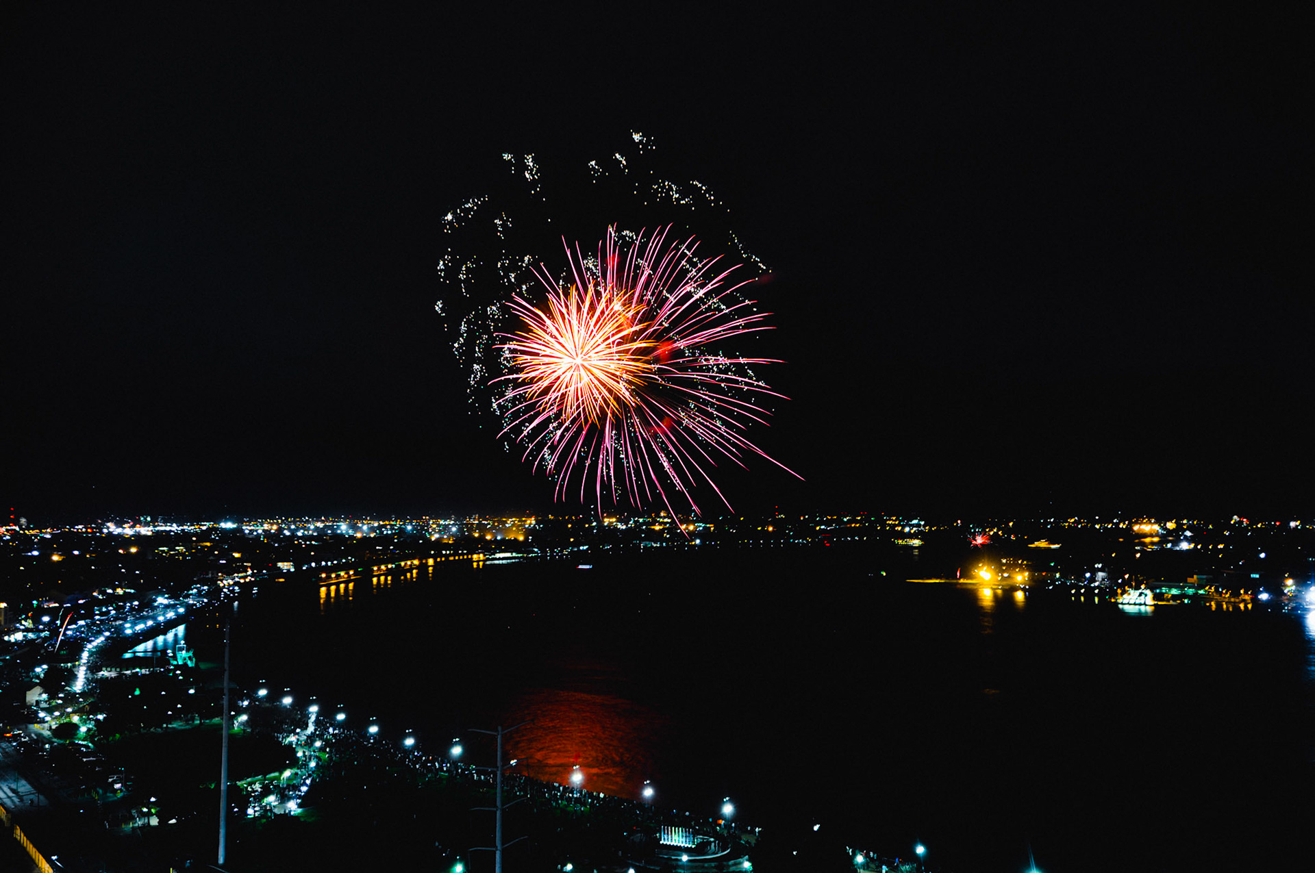 New Year on Missisipi