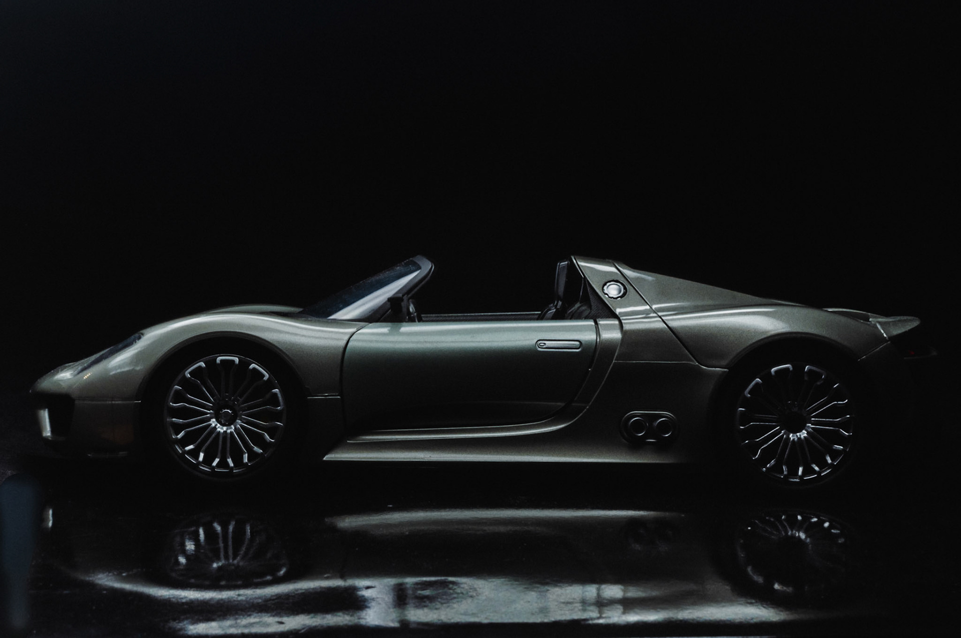 Porsche 918