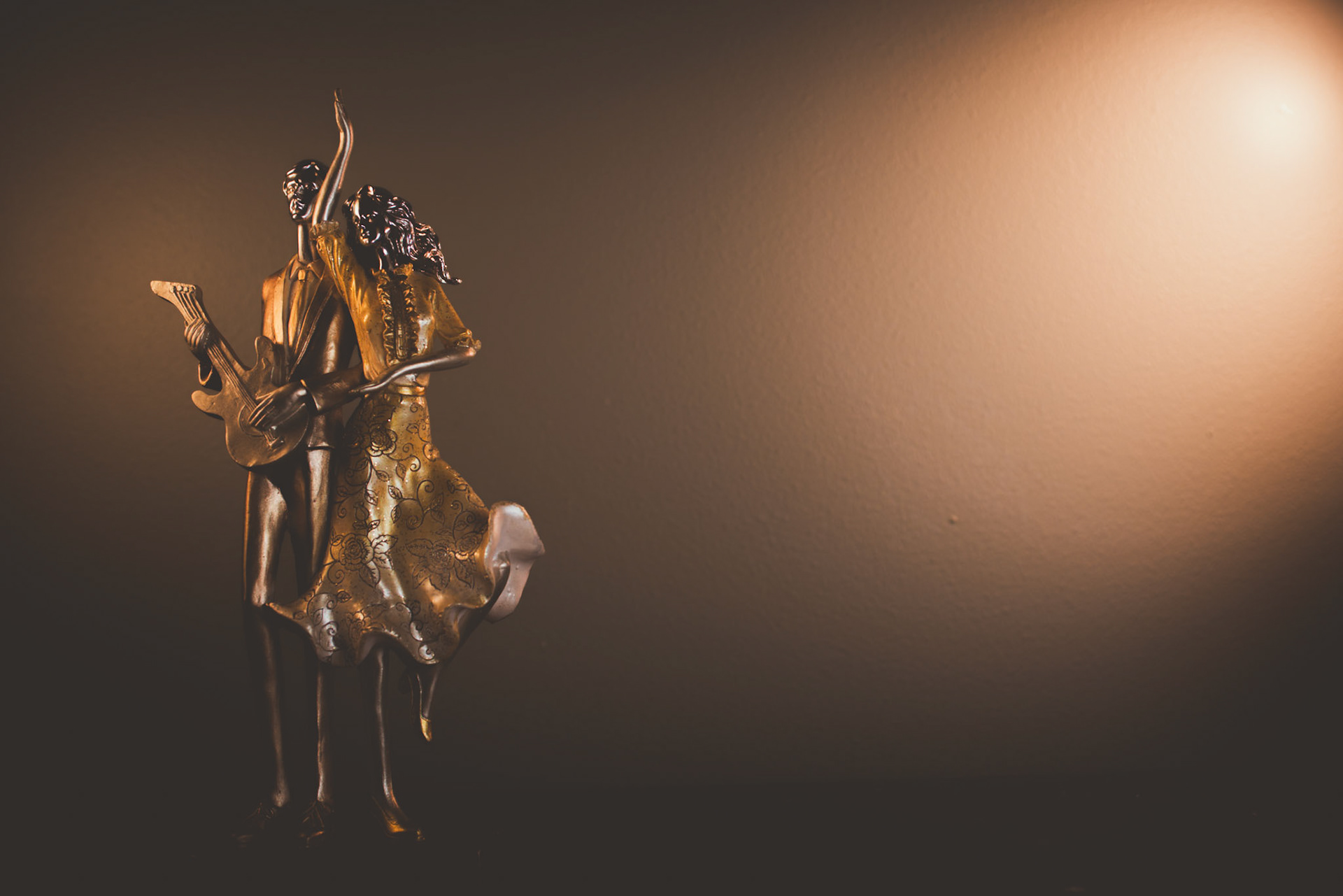 Dancing Figurine