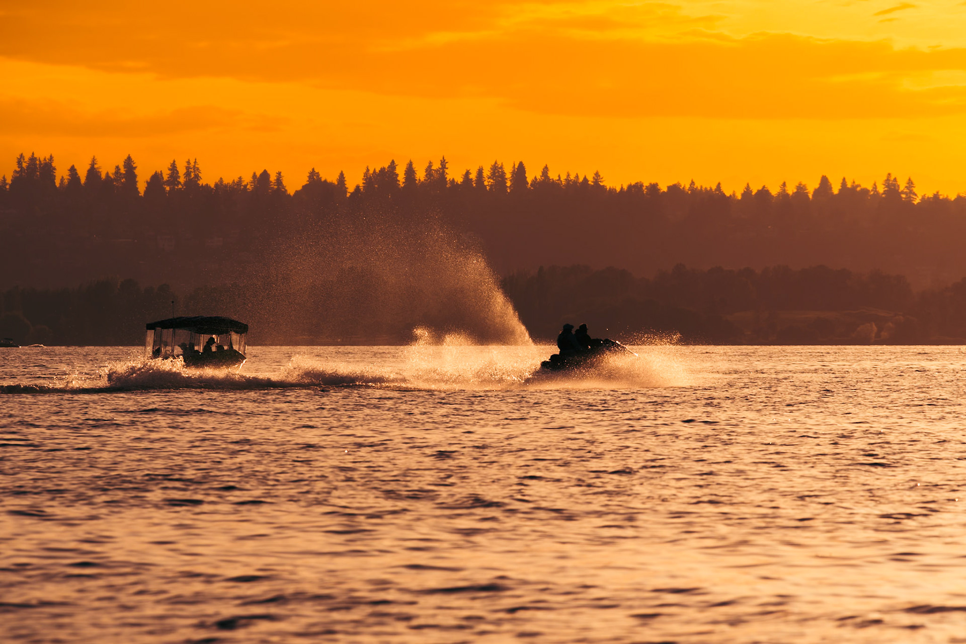 Sunset at Kirkland Waterfront
