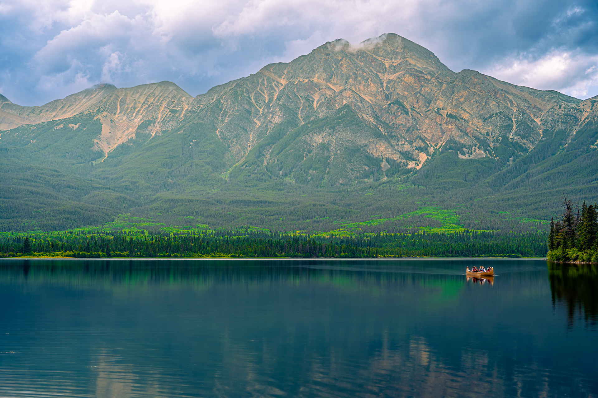 Pyramid Lake