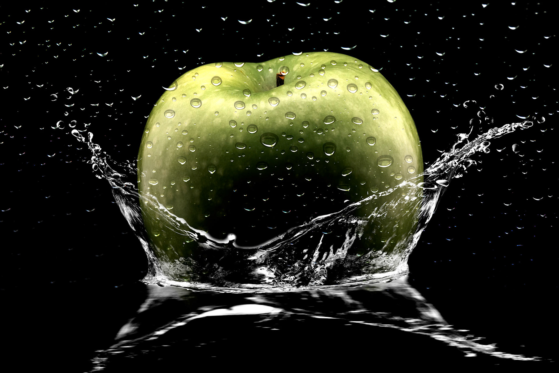 Apple Splash (Composite)