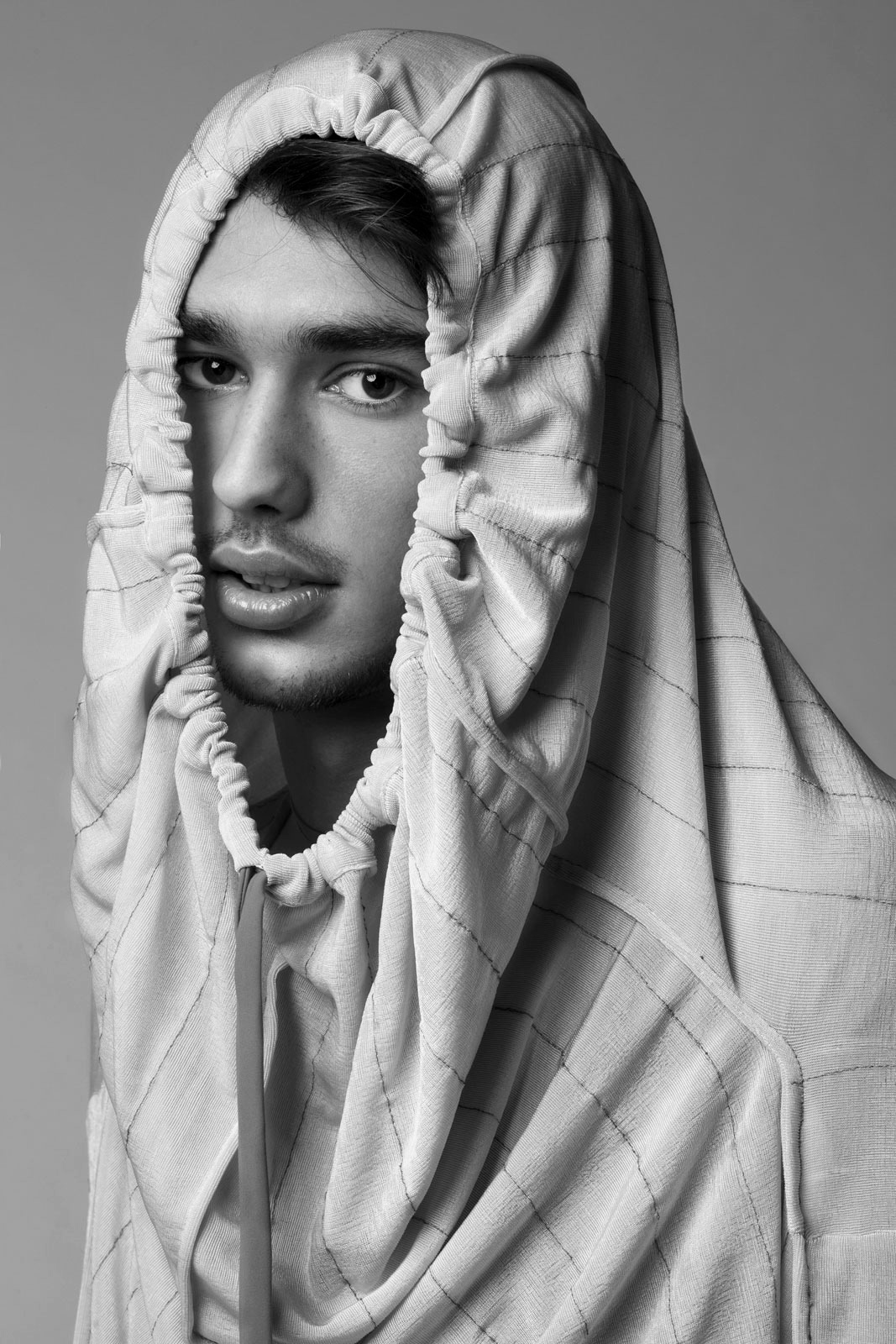 Shooting promozionale linea abbigliamento unisex v2