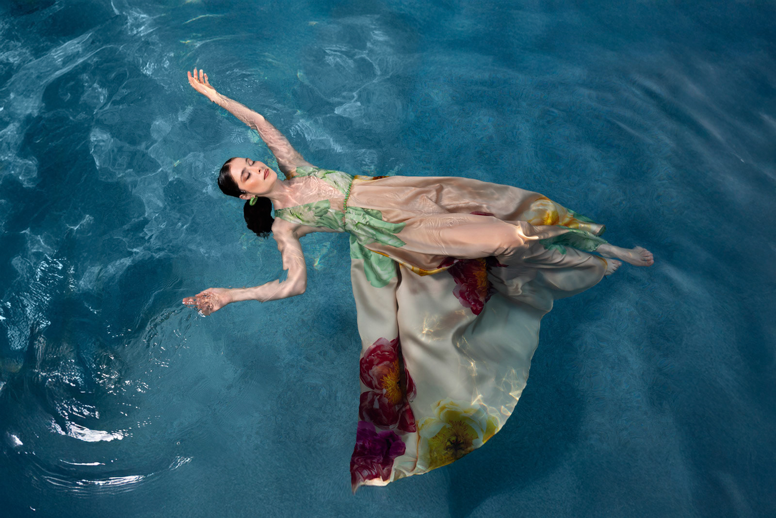 la dolce vita editoriale in villa toscana 2025