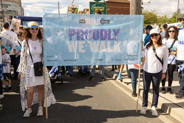 Large Sign for Participants to Hold