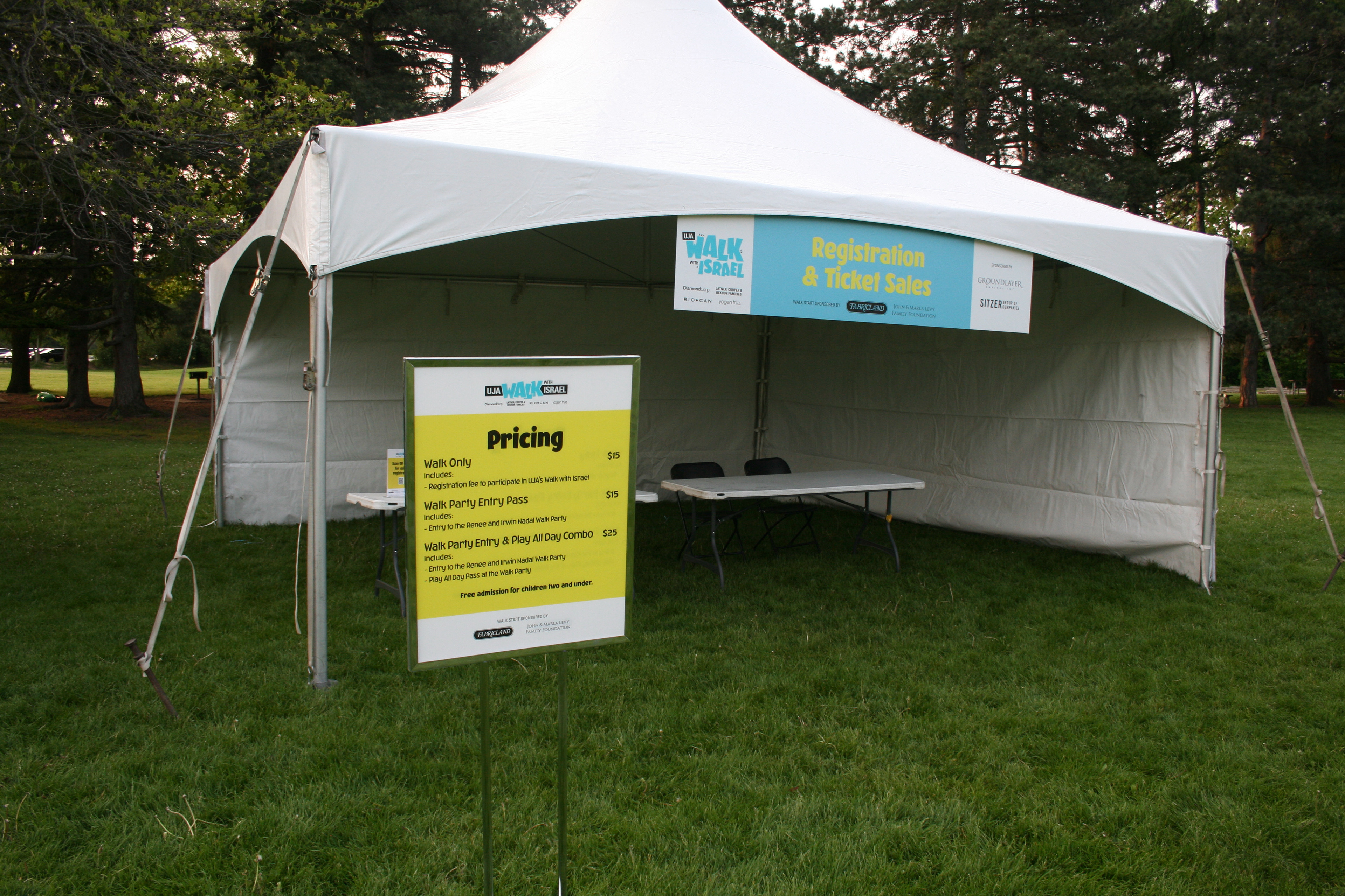Walk with Israel Start | Registration Signage