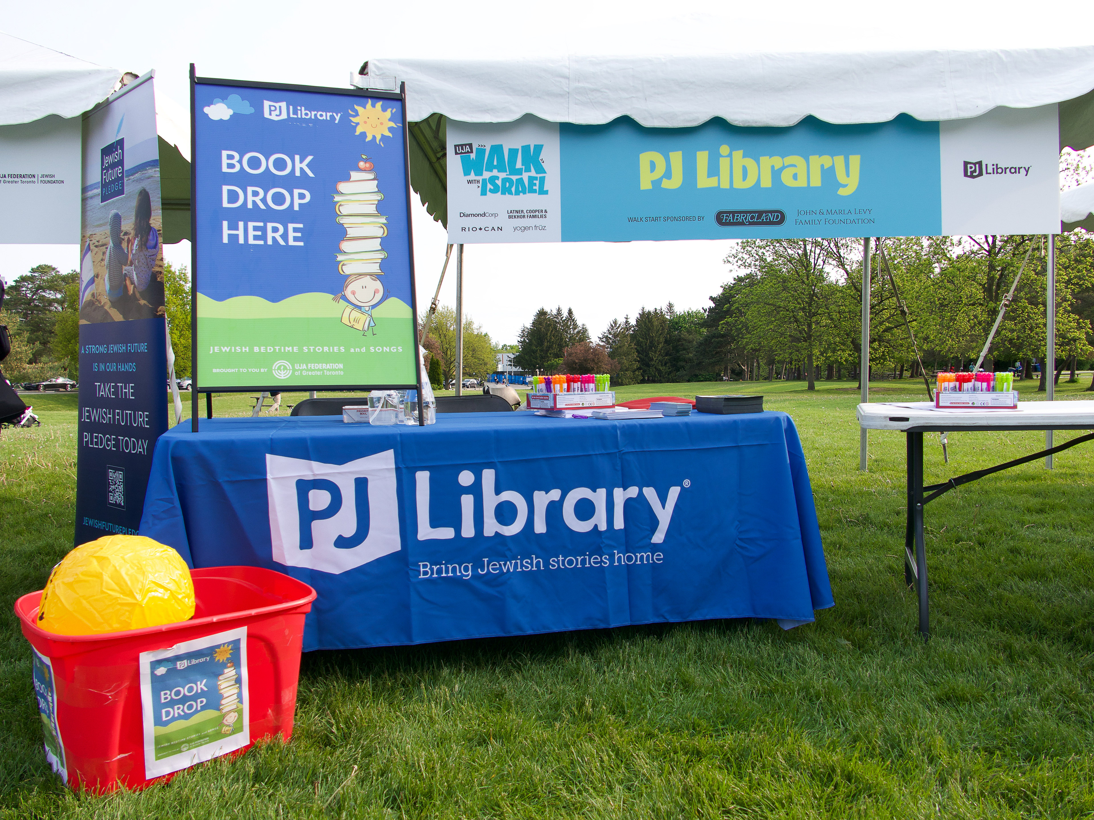 Walk with Israel Start | Booth Signage