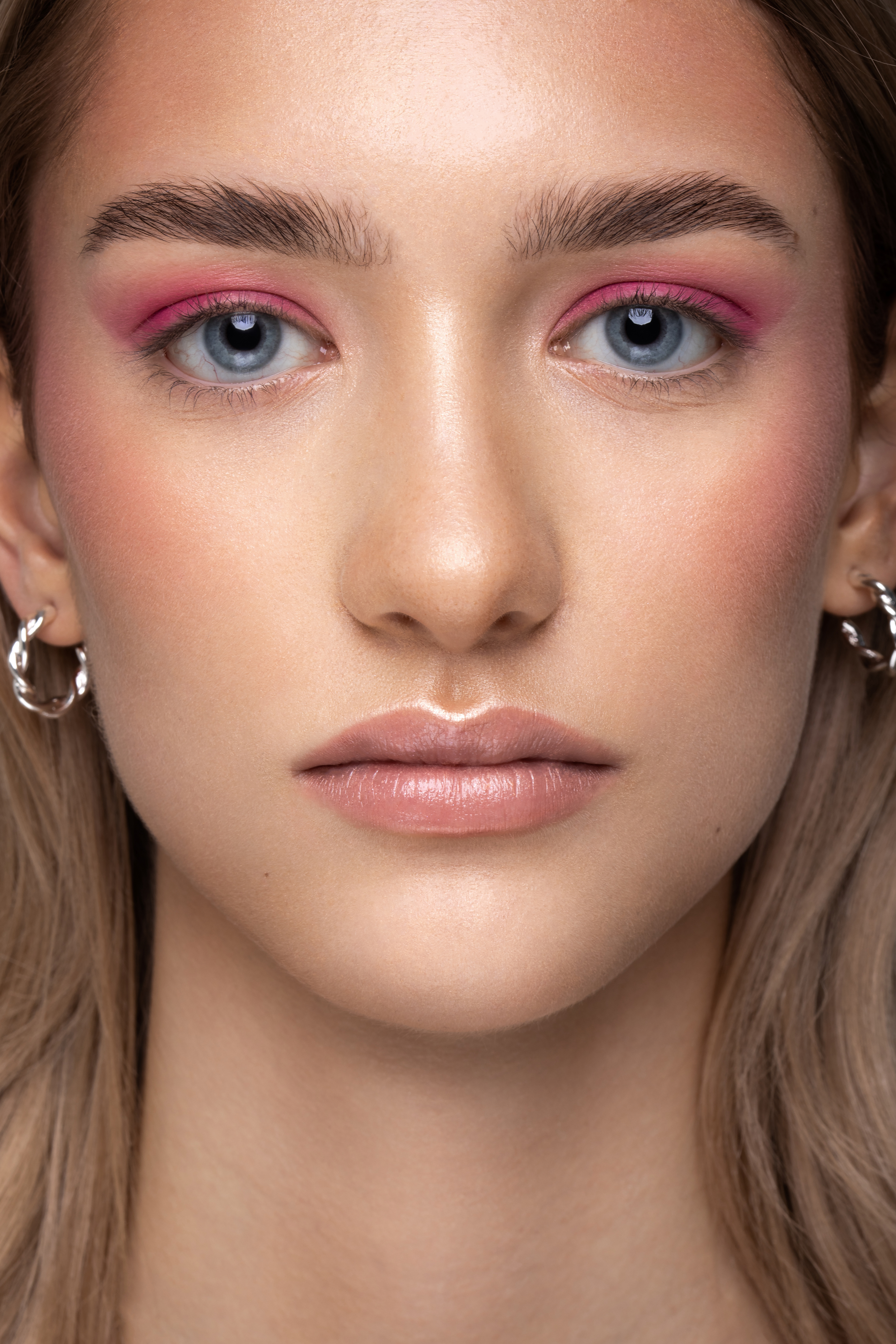Model: Marynika Kletkiewicz (agency: GAGA Models), MUA: Aleksandra Sulinowska, Style: Magdalena Helak