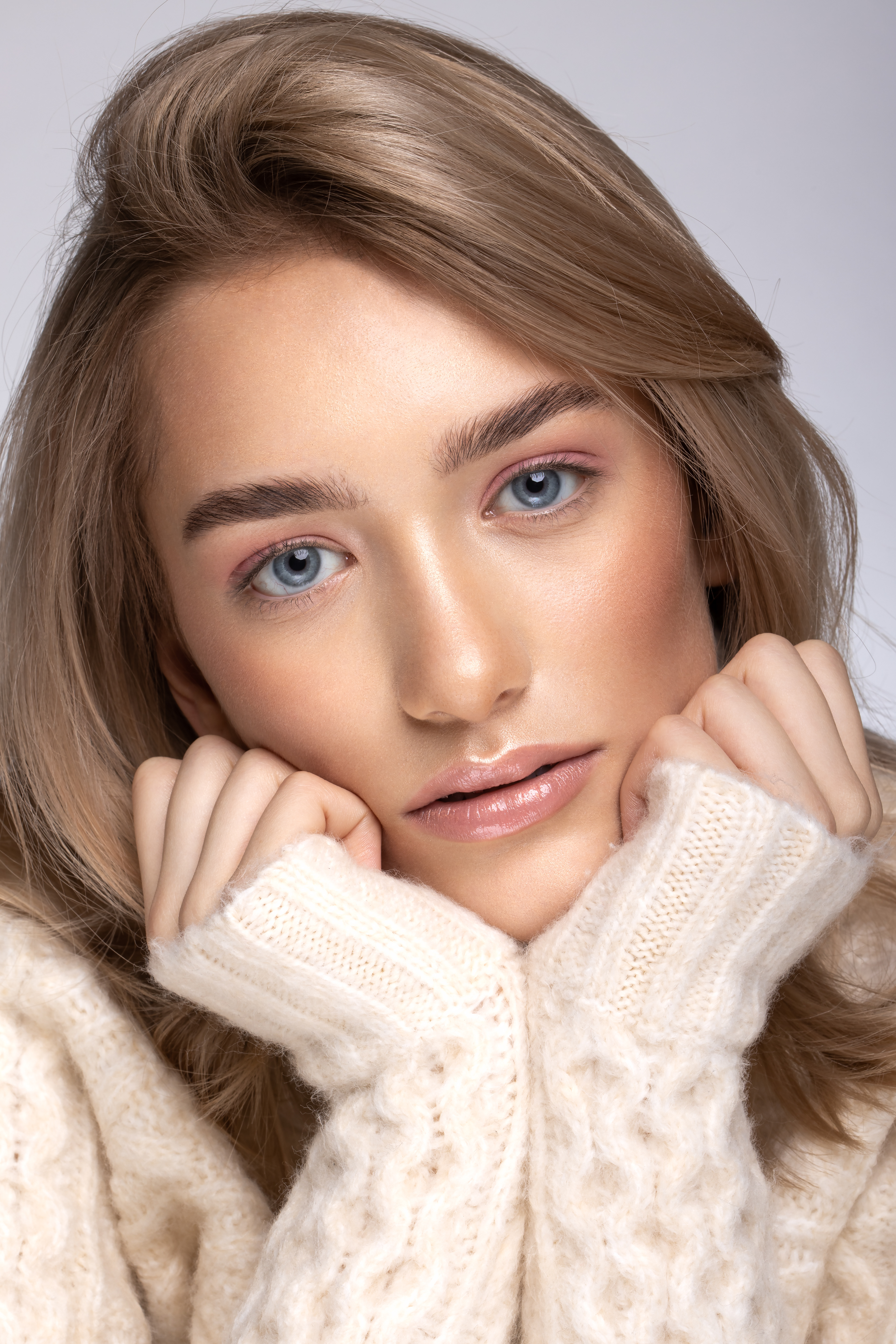 Model: Marynika Kletkiewicz (agency: GAGA Models), MUA: Aleksandra Sulinowska, Style: Magdalena Helak