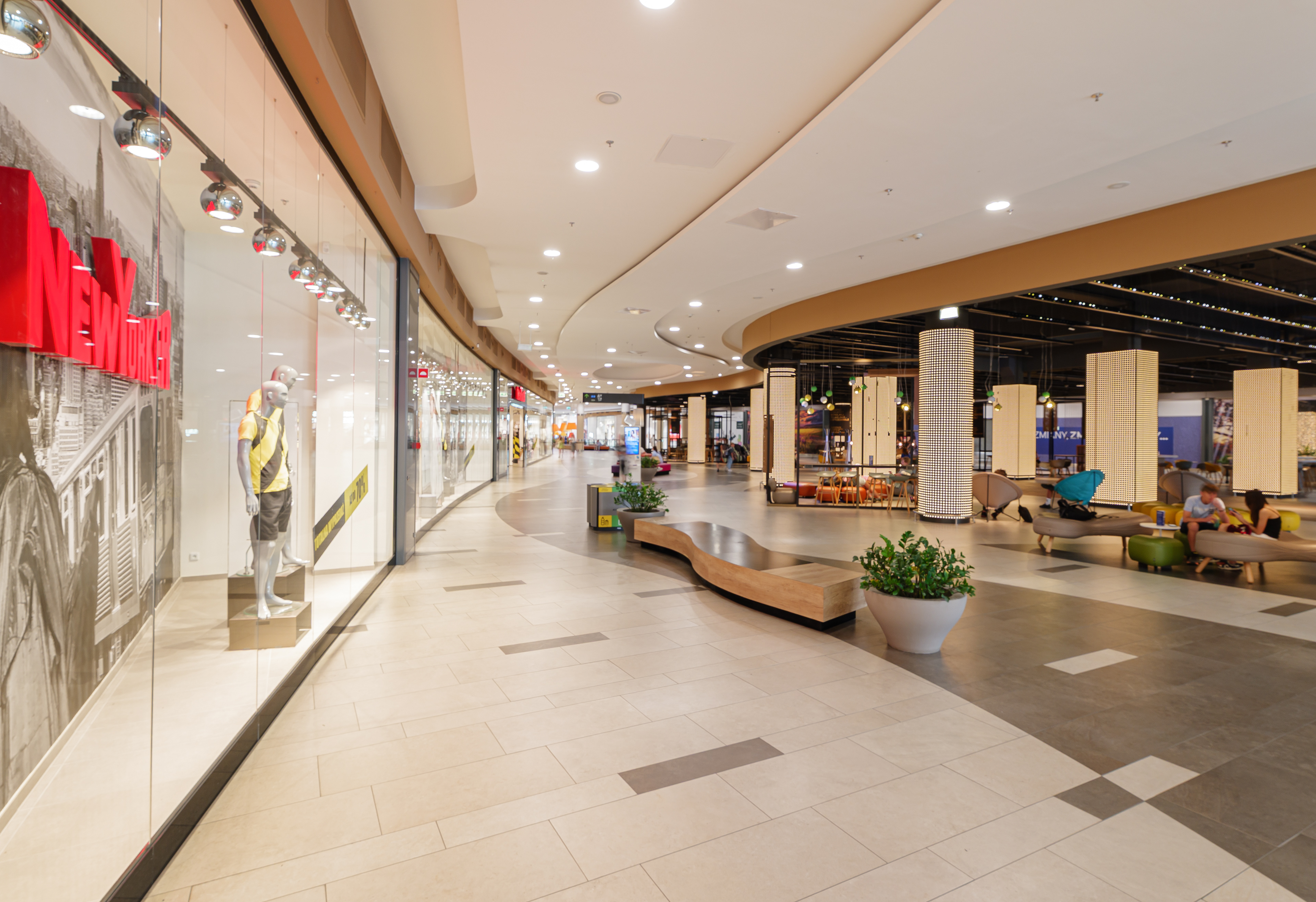 Tobias Link GmbH - Avenida Mall, Poznán