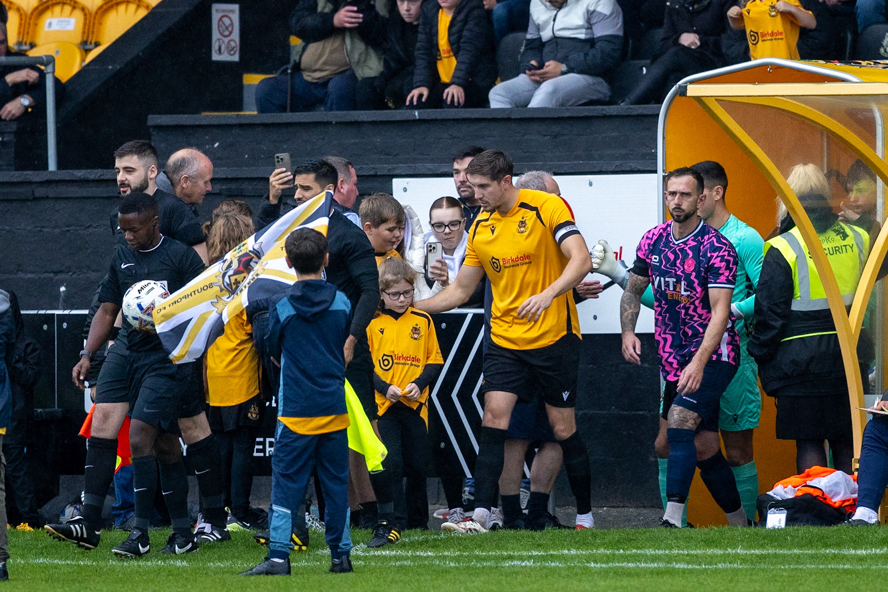 Southport, ENGLAND - during the Enterprise National League North match between Southport and Peterborough Sports at Southport.Canon Canon EOS R5 1600 1/2000 2.8 (Pic by John Middleton)
