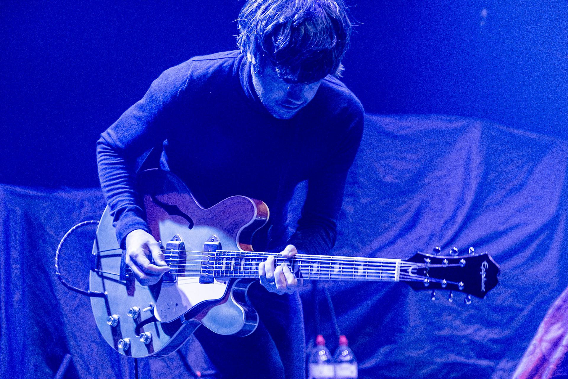 Support act Gwenno warm up the crowd for the Manic Street Preachers Tour 2019 at Olympia on 30/05/2019. 

Photo by John Middleton
