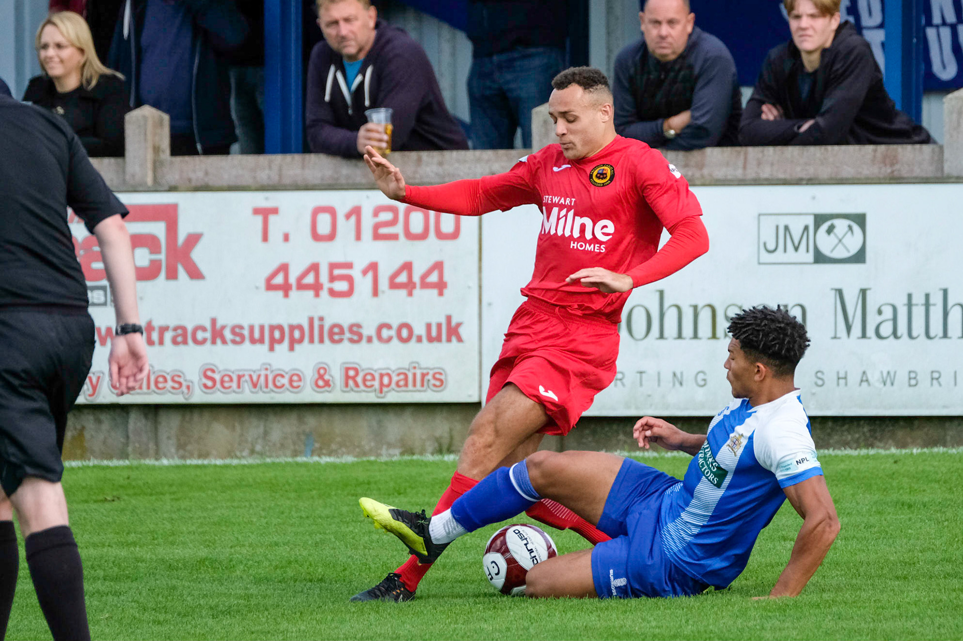 Clitheroe vs Prescot Cables 

Bet Victor League game match at Shawbridge during the 2019/20 season 07/09/2019.

Photograph by John Middleton
