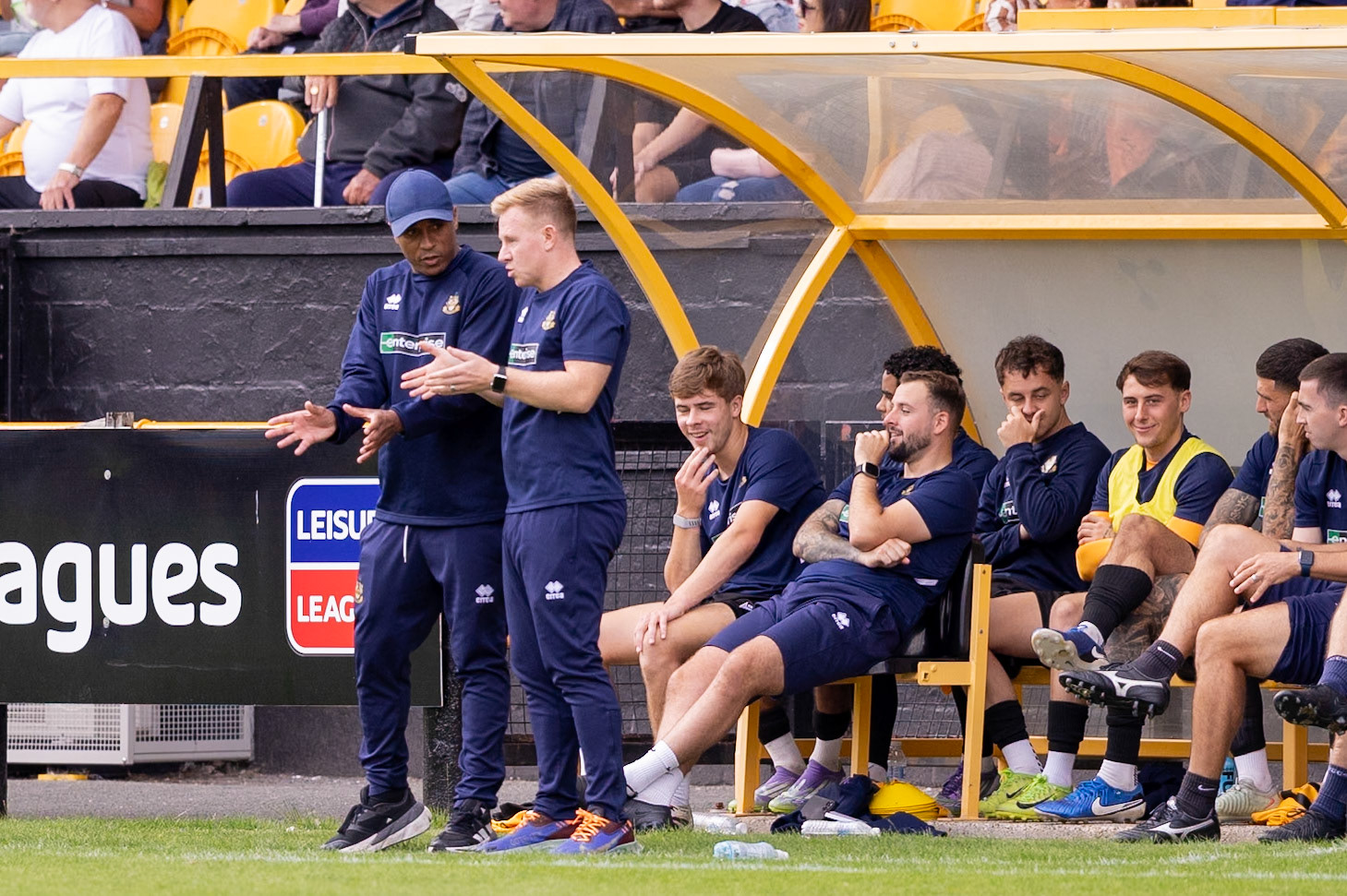 Southport, ENGLAND - during the Enterprise National League North match between Southport and South Shields at Southport.Canon Canon EOS R6m2 640 1/3200 2.8 (Pic by John Middleton)
