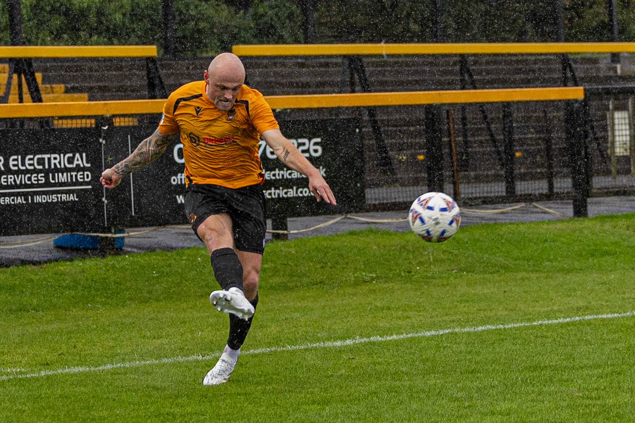 Southport, ENGLAND - during the Enterprise National League North match between Southport and Peterborough Sports at Southport.Canon Canon EOS R3 1600 1/2500 2.8 (Pic by John Middleton)