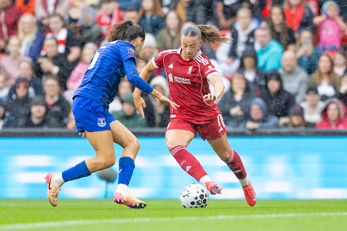 Liverpool Women vs Everton Women07/09/2025Canon Canon EOS R6m2 3001/2000 2.8 1000
