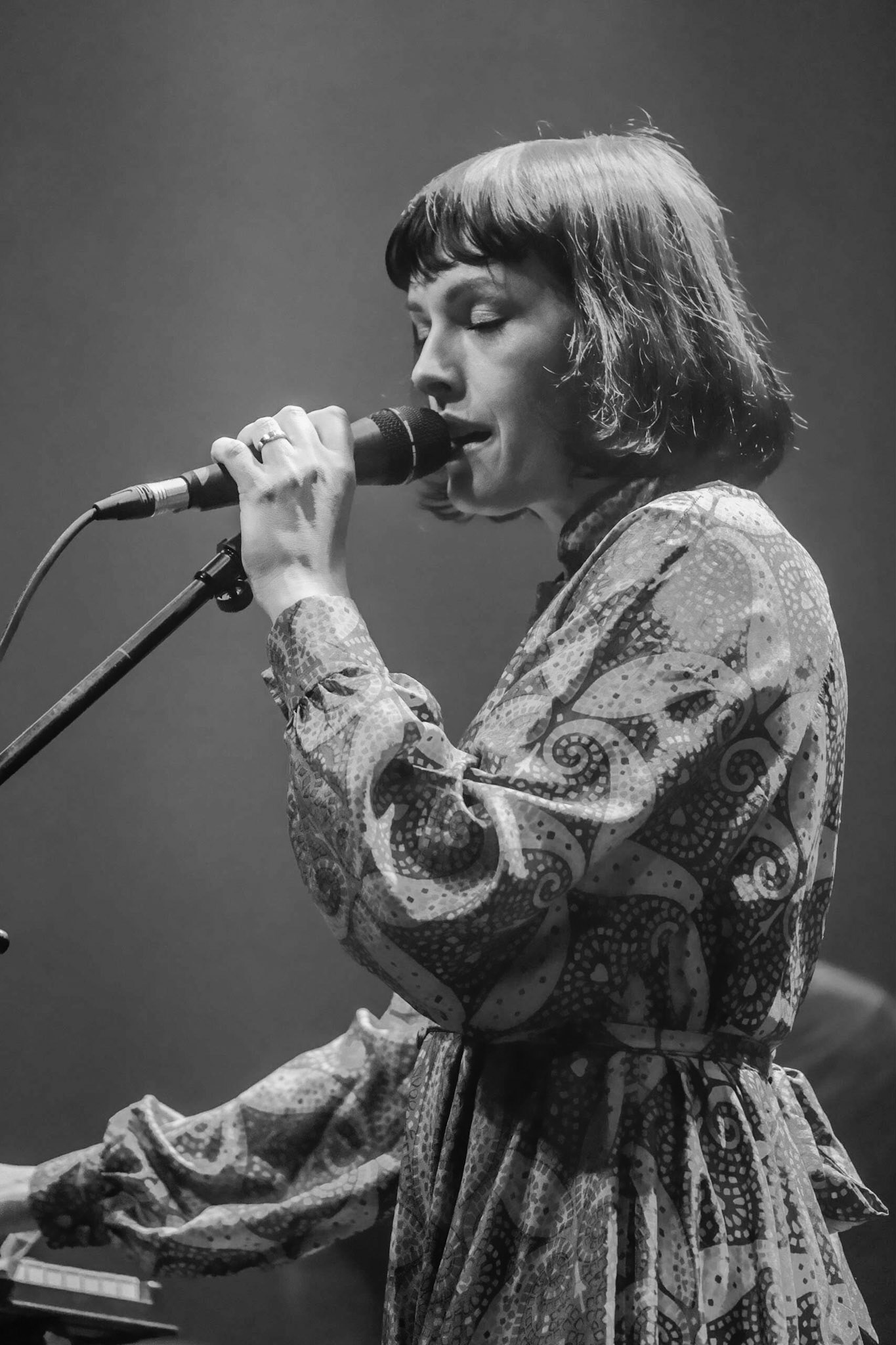 Support act Gwenno warm up the crowd for the Manic Street Preachers Tour 2019 at Olympia on 30/05/2019. 

Photo by John Middleton