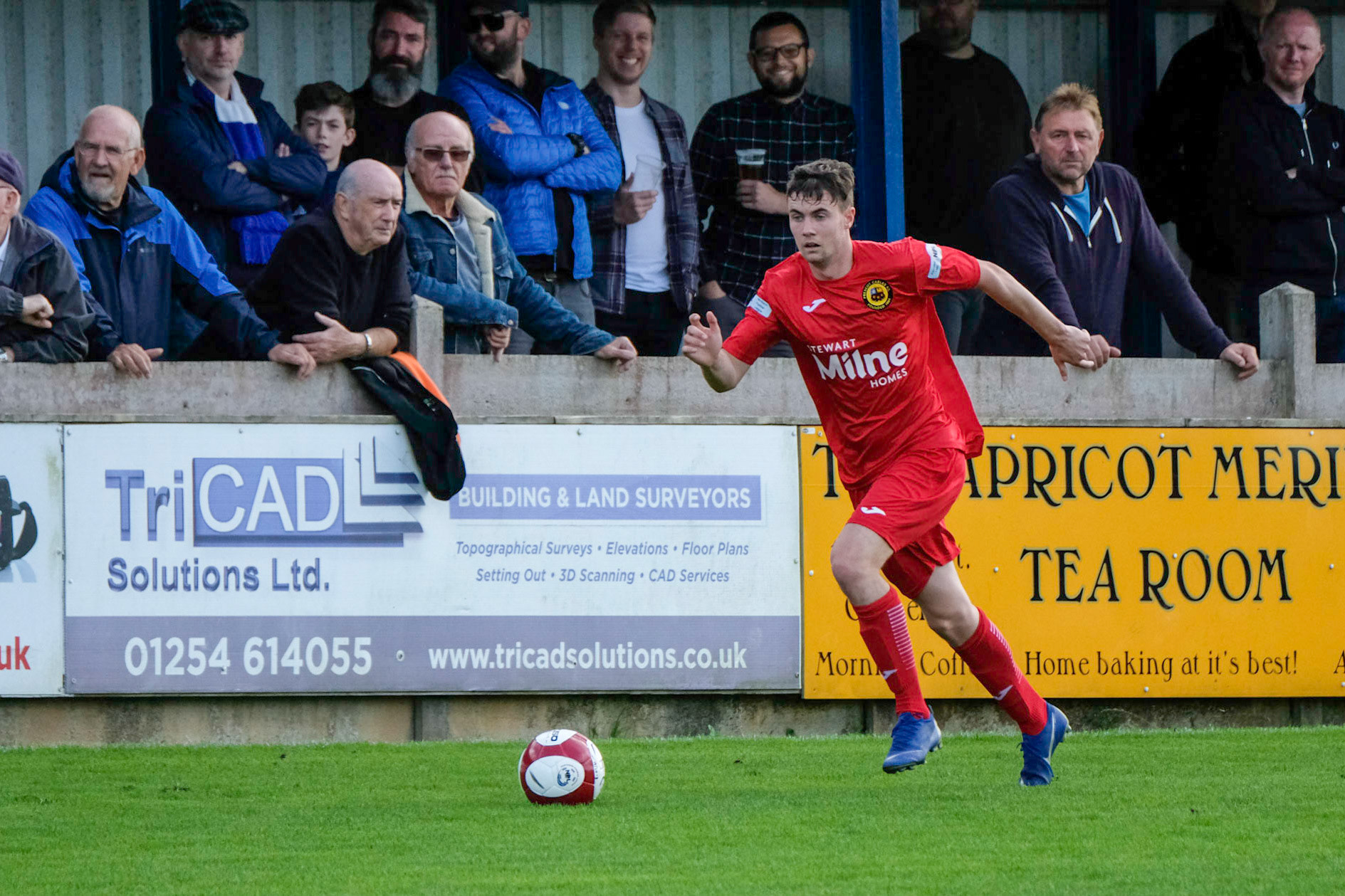 Clitheroe vs Prescot Cables 

Bet Victor League game match at Shawbridge during the 2019/20 season 07/09/2019.

Photograph by John Middleton
