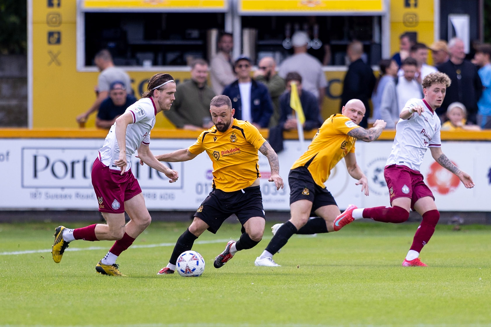 Southport, ENGLAND - during the Enterprise National League North match between Southport and South Shields at Southport.Canon Canon EOS R6m2 640 1/5000 2.8 (Pic by John Middleton)
