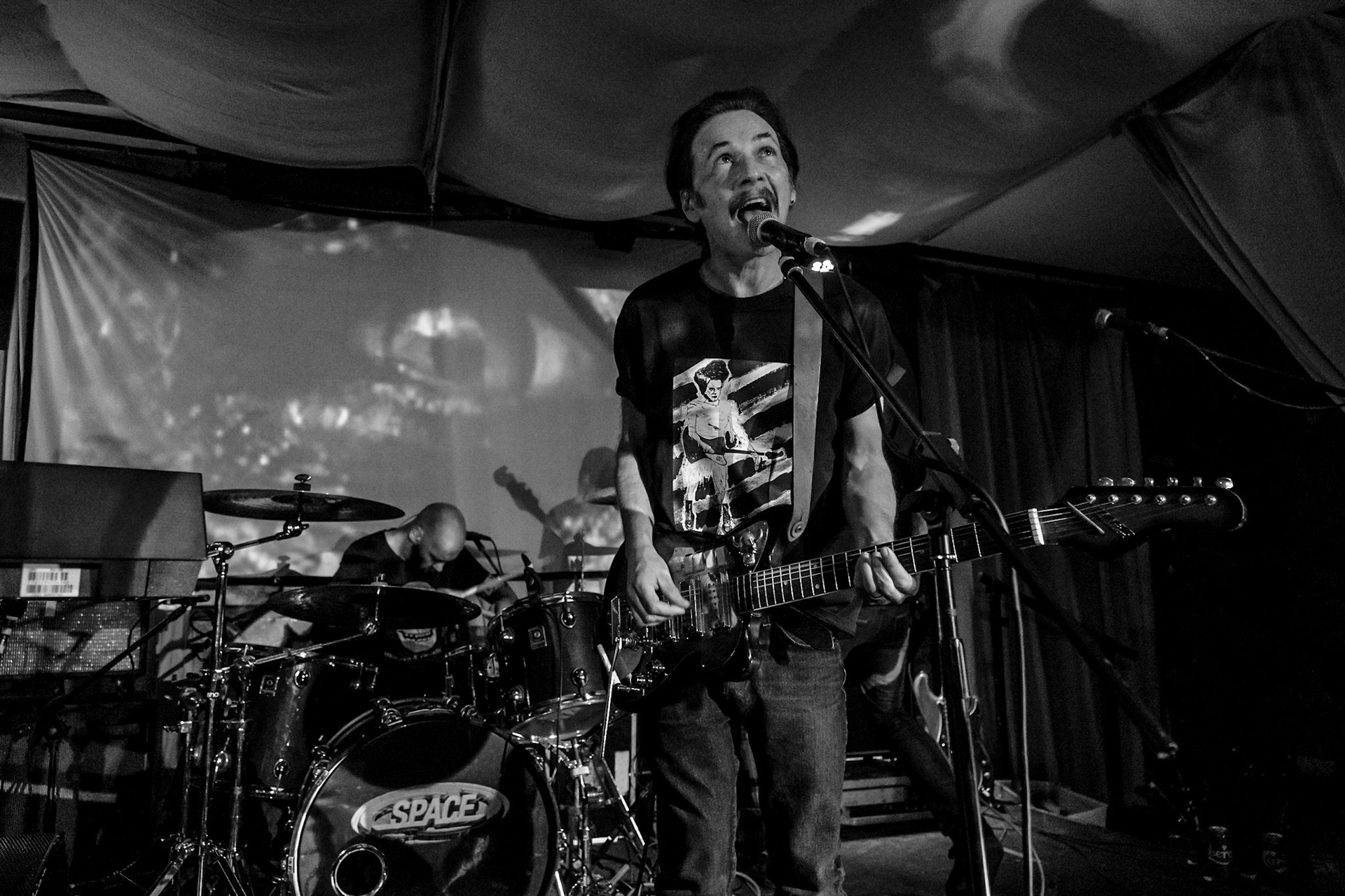 Space playing during their Space 2019 Anthology Tour at Phase One on 10/05/2019. Photo by John Middleton