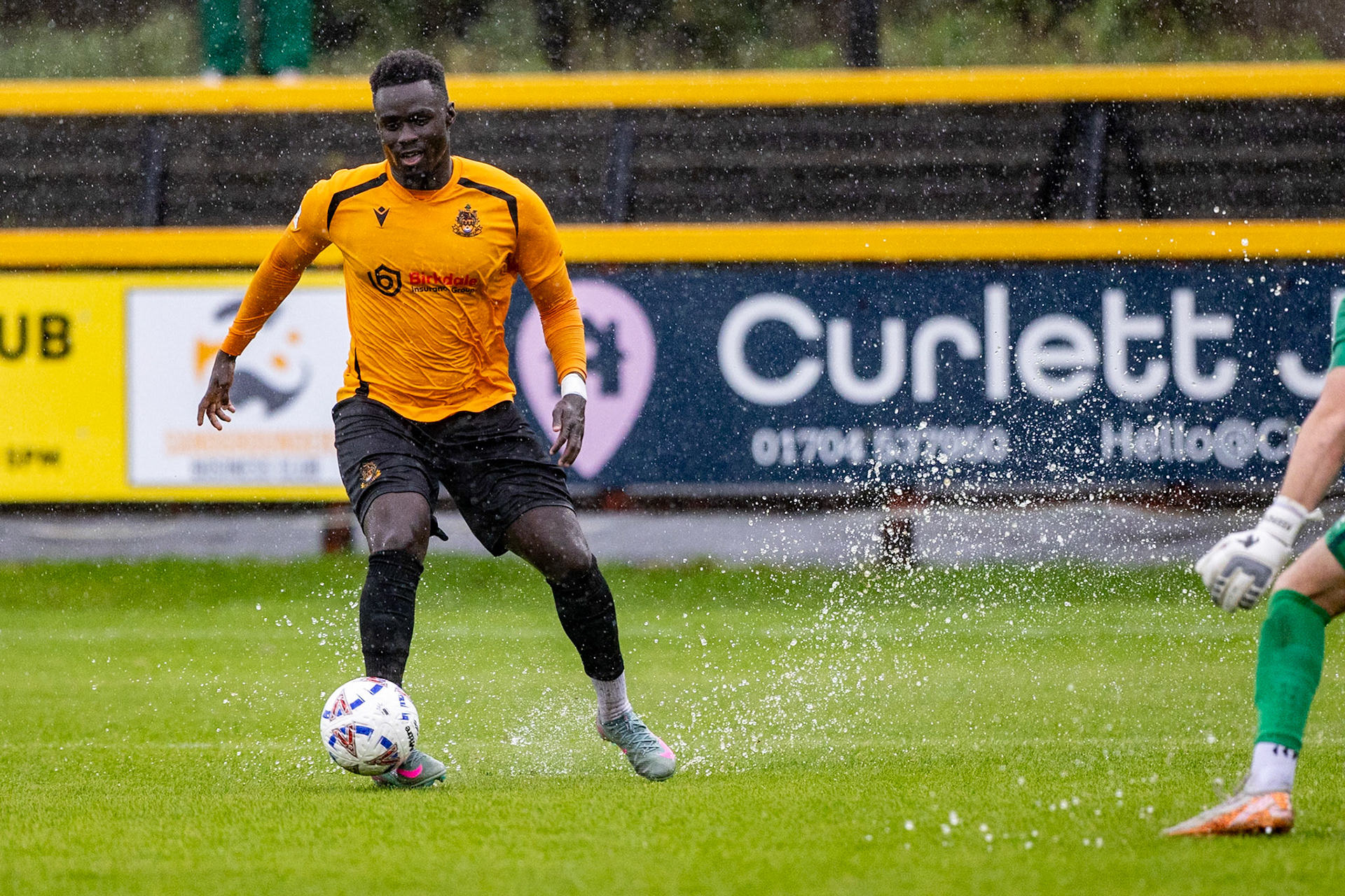 Southport, ENGLAND - during the Enterprise National League North match between Southport and Peterborough Sports at Southport.Canon Canon EOS R5 2500 1/2000 2.8 (Pic by John Middleton)