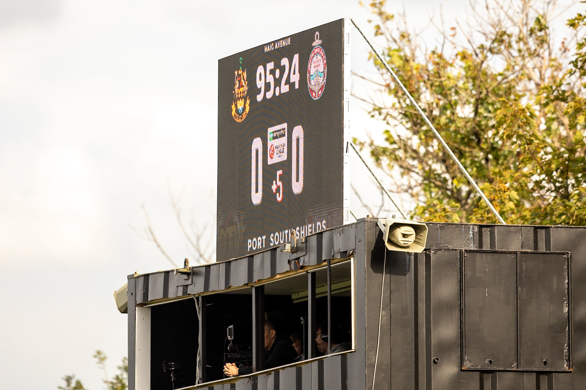 Southport, ENGLAND - during the Enterprise National League North match between Southport and South Shields at Southport.Canon Canon EOS R6m2 640 1/6400 2.8 (Pic by John Middleton)