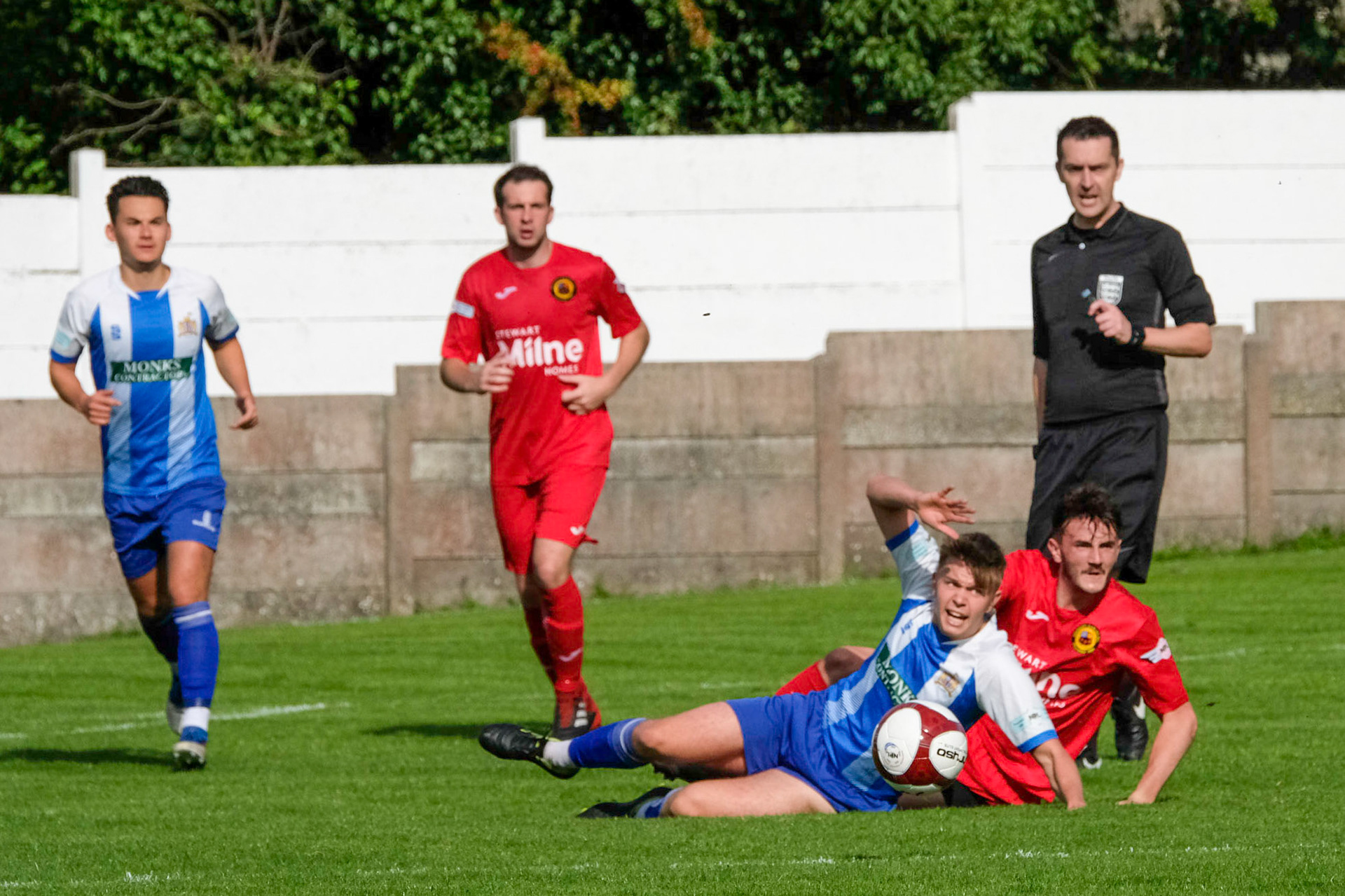 Clitheroe vs Prescot Cables 

Bet Victor League game match at Shawbridge during the 2019/20 season 07/09/2019.

Photograph by John Middleton