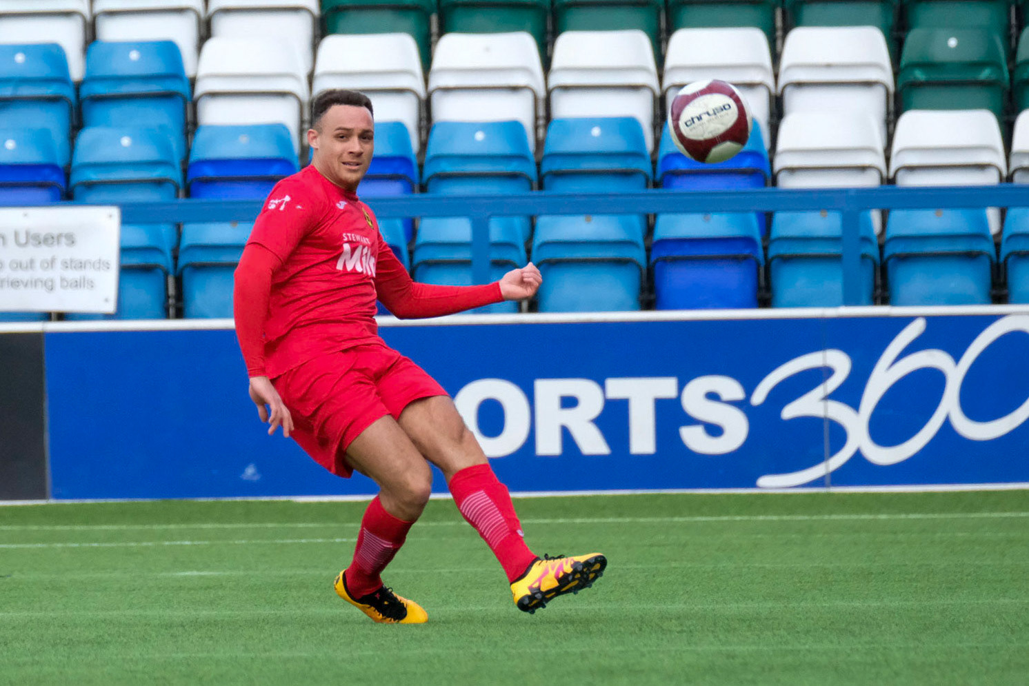 Widnes vs Prescot Cables 

match action from Halton Stadium during the 2019/20 BetVictor Northern Premier season 29/02/2020 between Widnes FC and Prescot Cables FC

Photograph by John Middleton