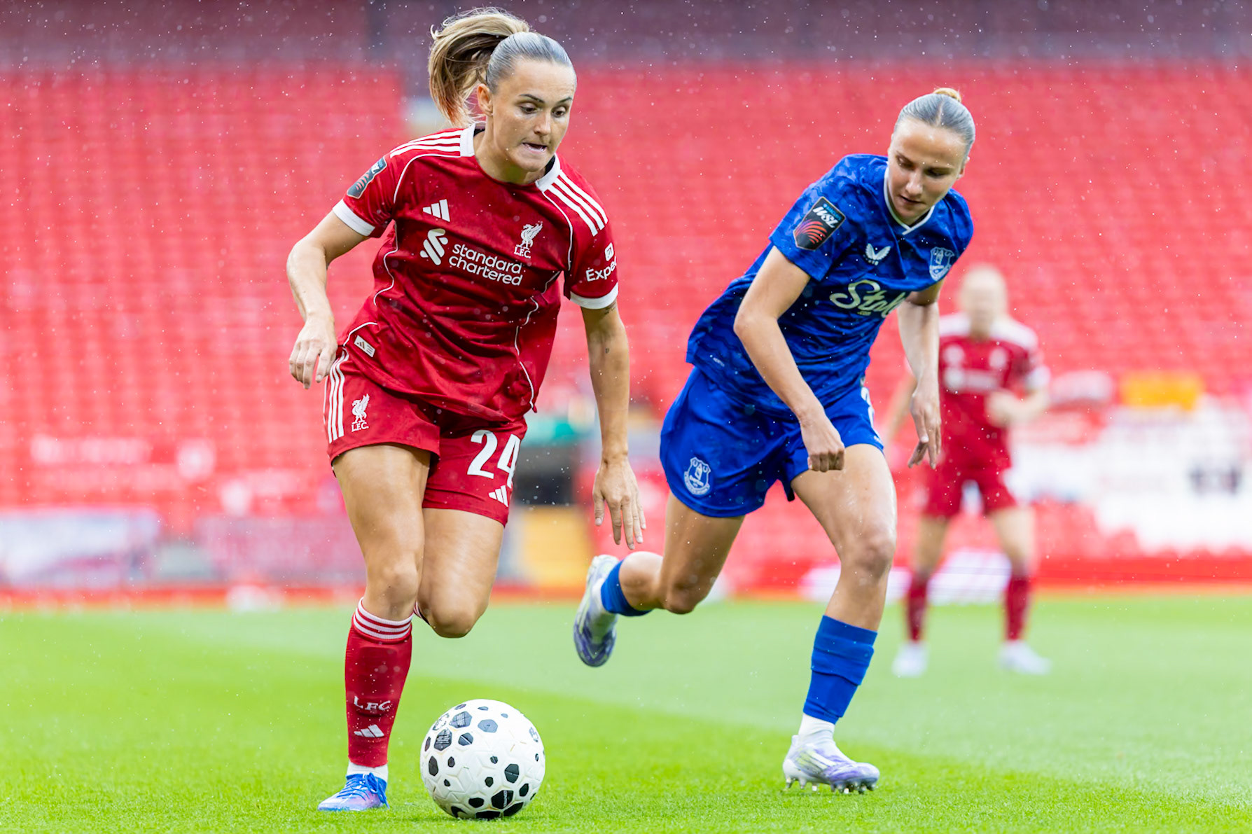 Liverpool Women vs Everton Women07/09/2025Canon Canon EOS R3 1681/3200 2.8 2000