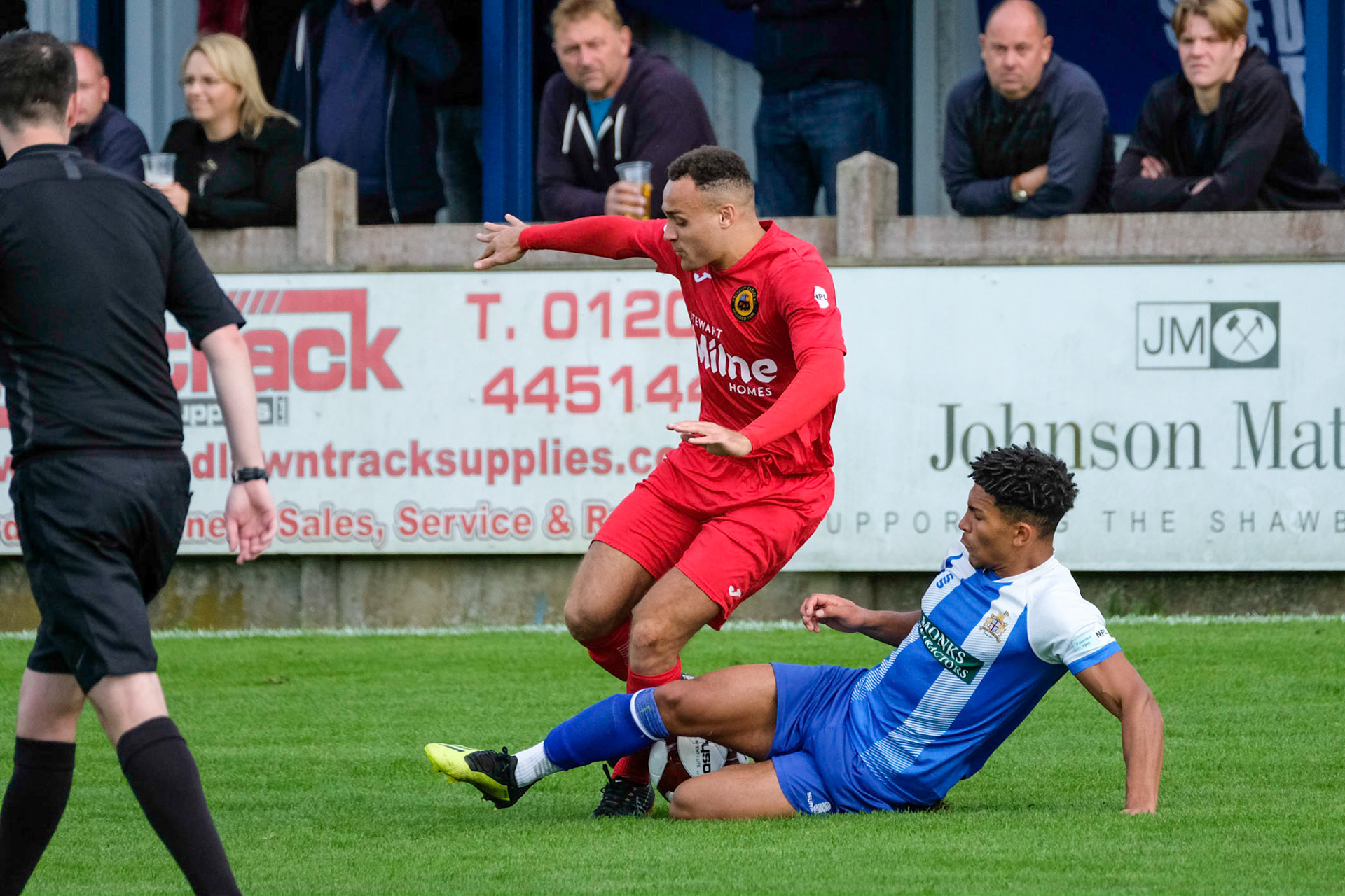 Clitheroe vs Prescot Cables 

Bet Victor League game match at Shawbridge during the 2019/20 season 07/09/2019.

Photograph by John Middleton