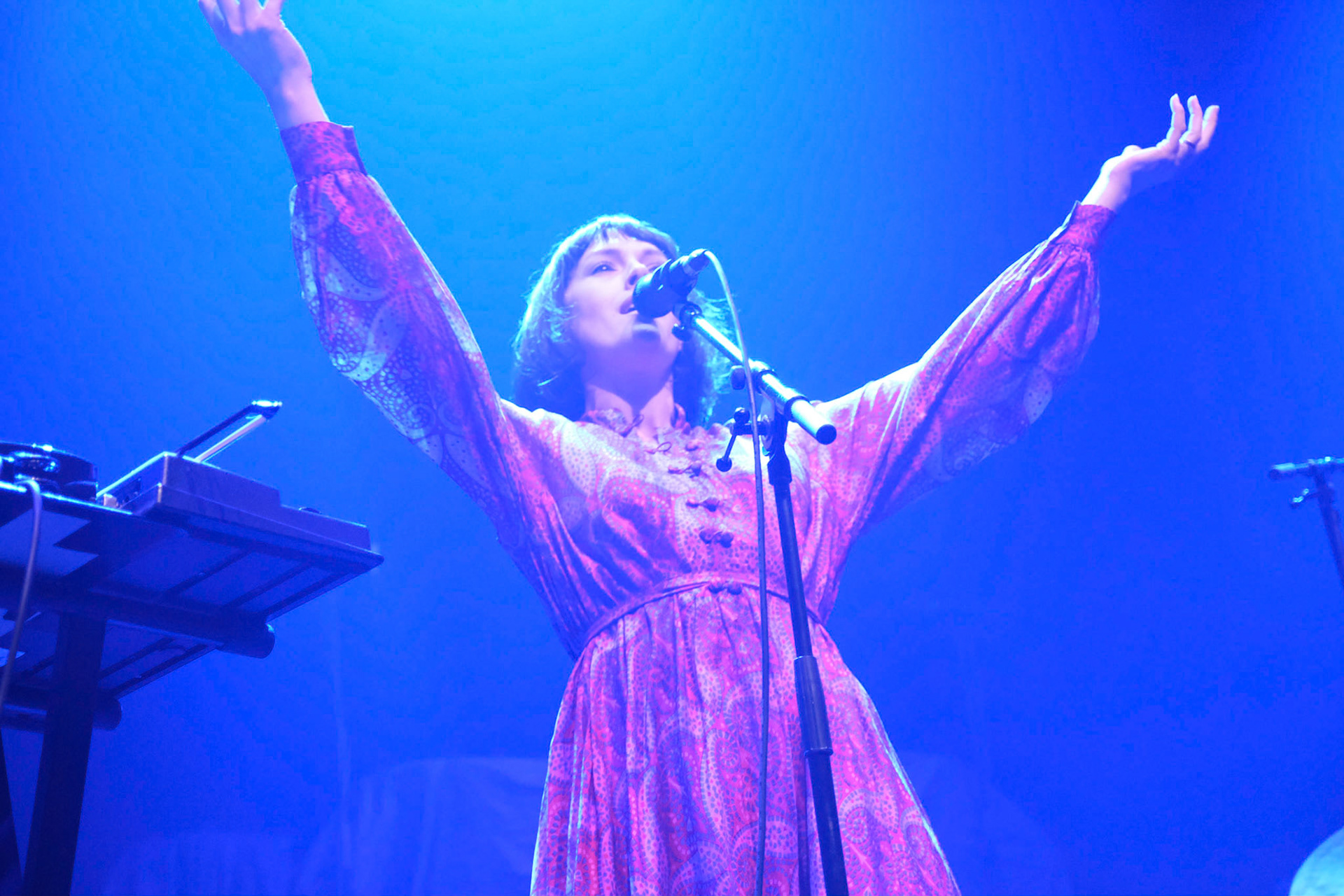 Support act Gwenno warm up the crowd for the Manic Street Preachers Tour 2019 at Olympia on 30/05/2019. 

Photo by John Middleton
