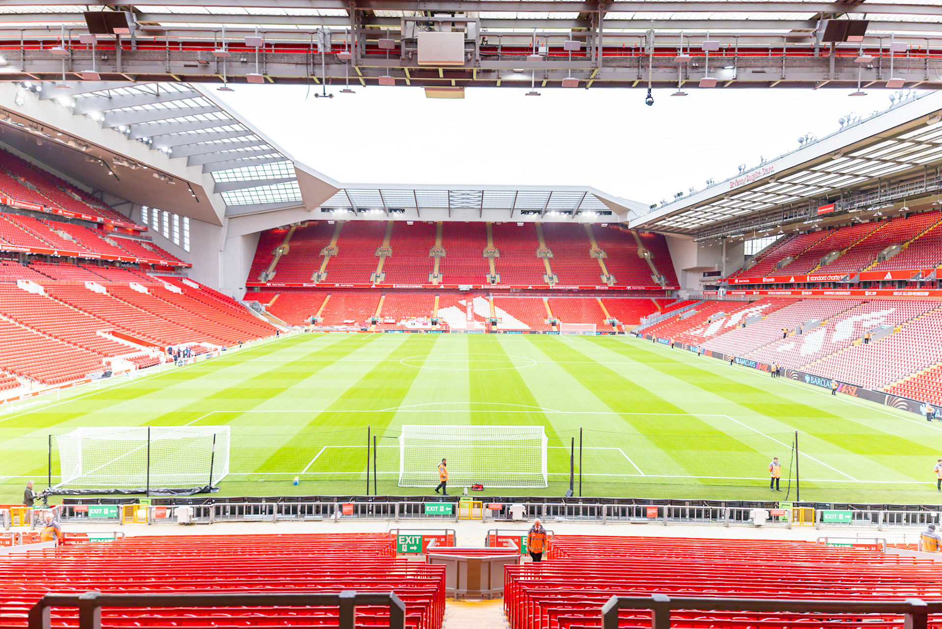 Liverpool Women vs Everton Women07/09/2025Canon Canon EOS R5 241/640 2.8 800