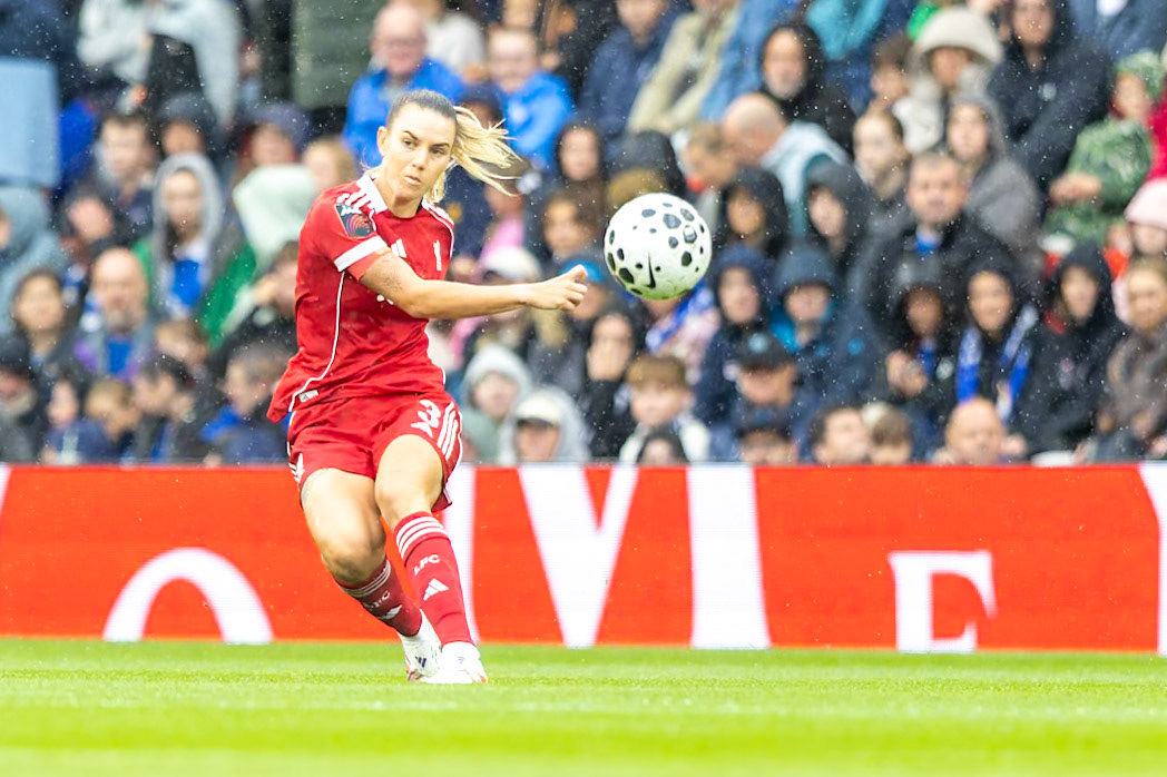Liverpool Women vs Everton Women07/09/2025Canon Canon EOS R6m2 3001/2000 2.8 1000