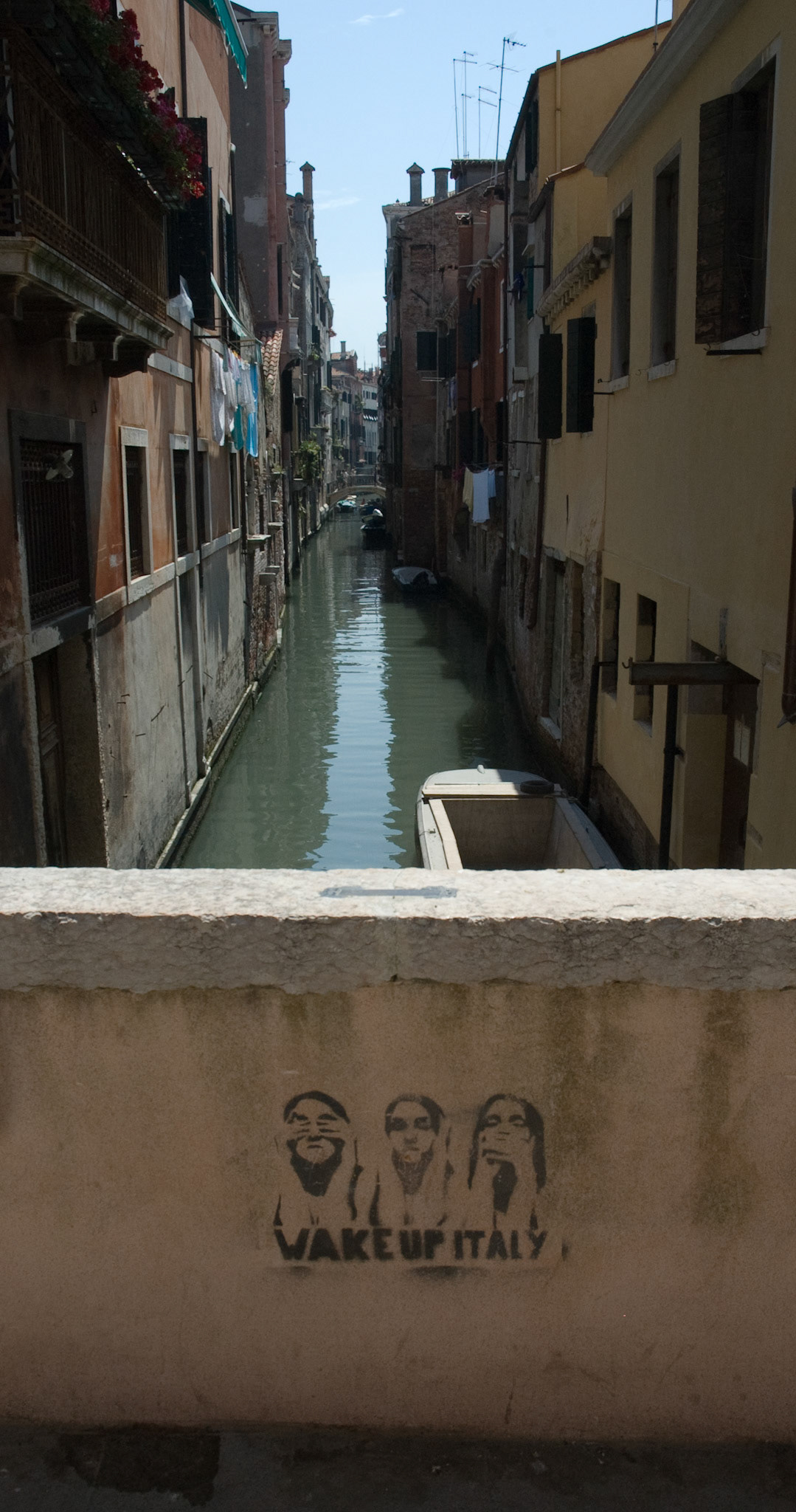 "Wake up Italy", Venice, May 2007