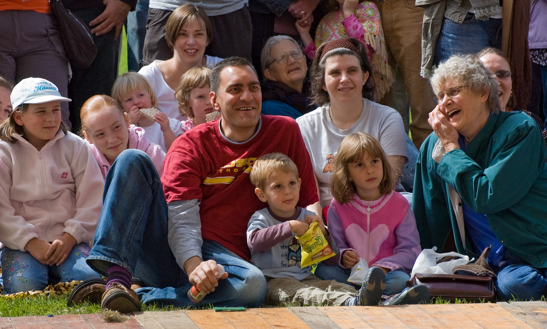 Fun for all the family at Fringe Sunday, Edinburgh, 2007