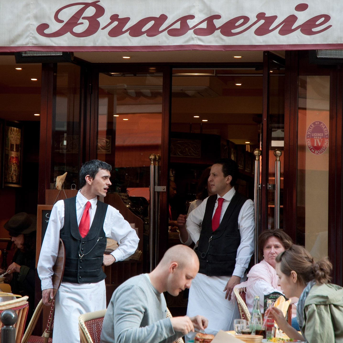 Brasserie, Saint-Germain-des-Prés, Paris, 2011