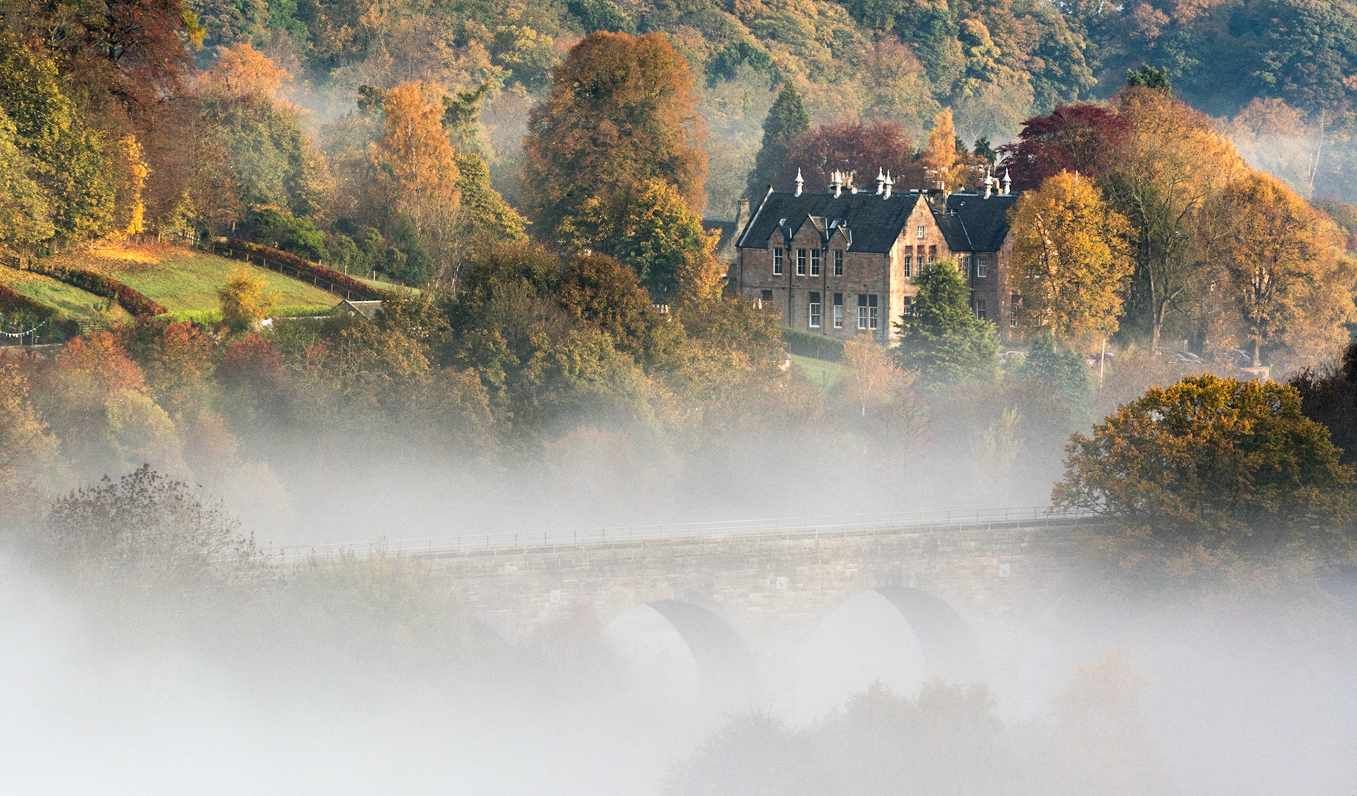Mist in the Esk Valley, Lasswade, 2015