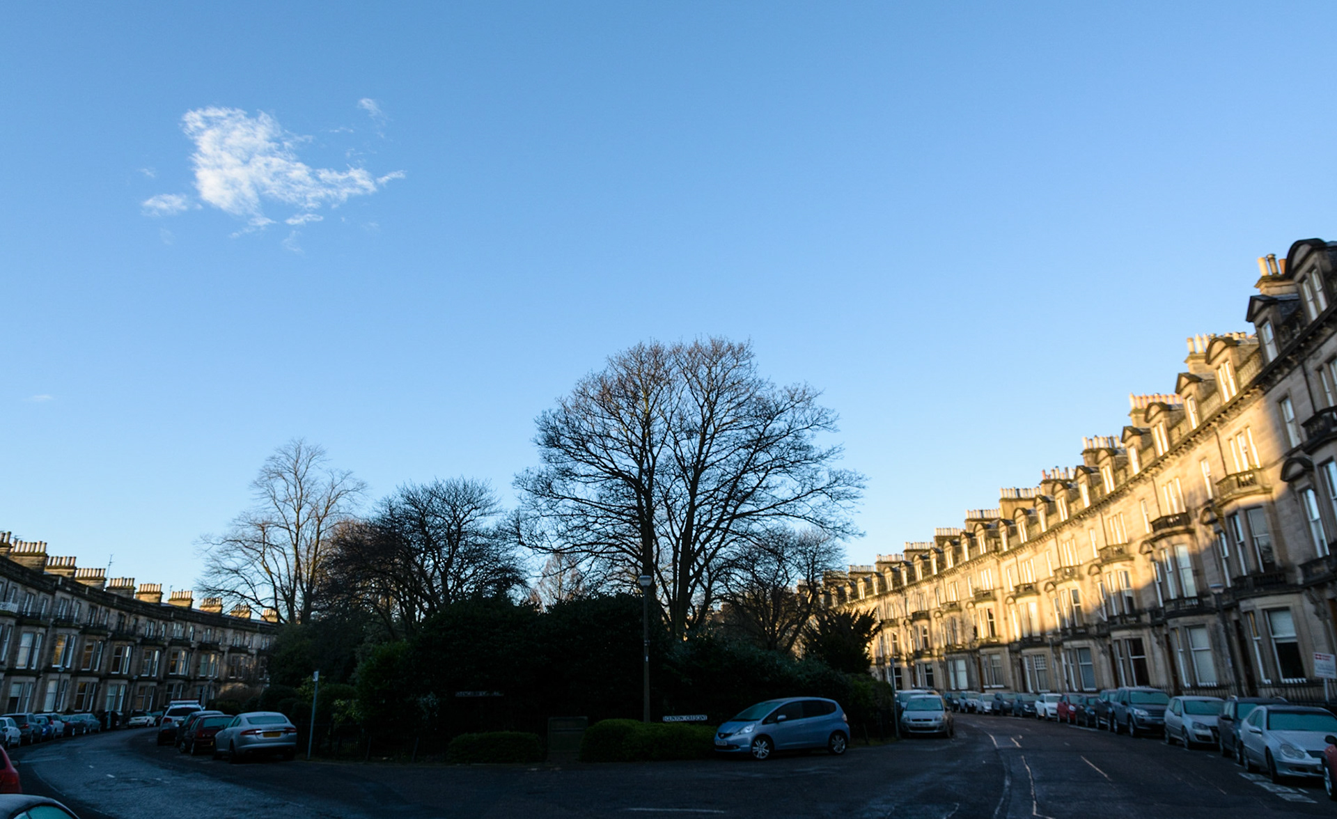 Early morning sun, Edinburgh New Town, 2015