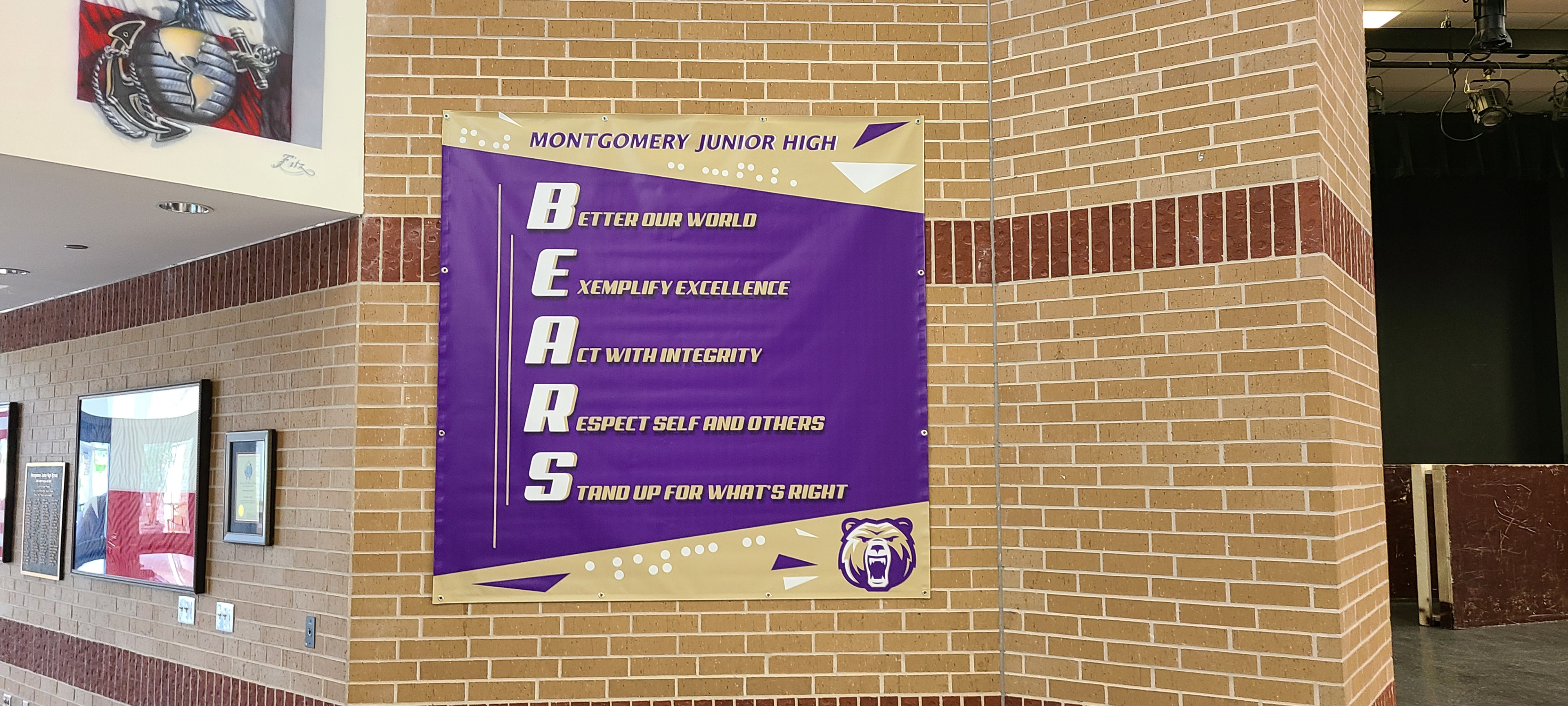 4' x 4' banner design