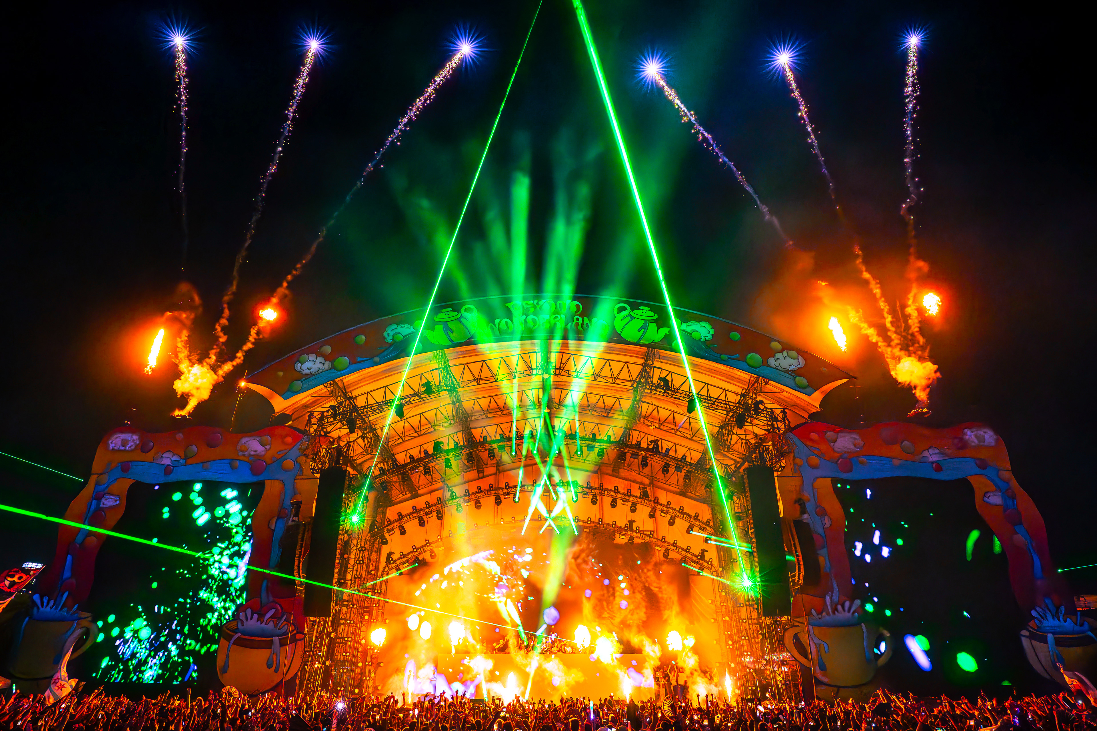 TIËSTO - Beyond Wonderland Chicago 2024