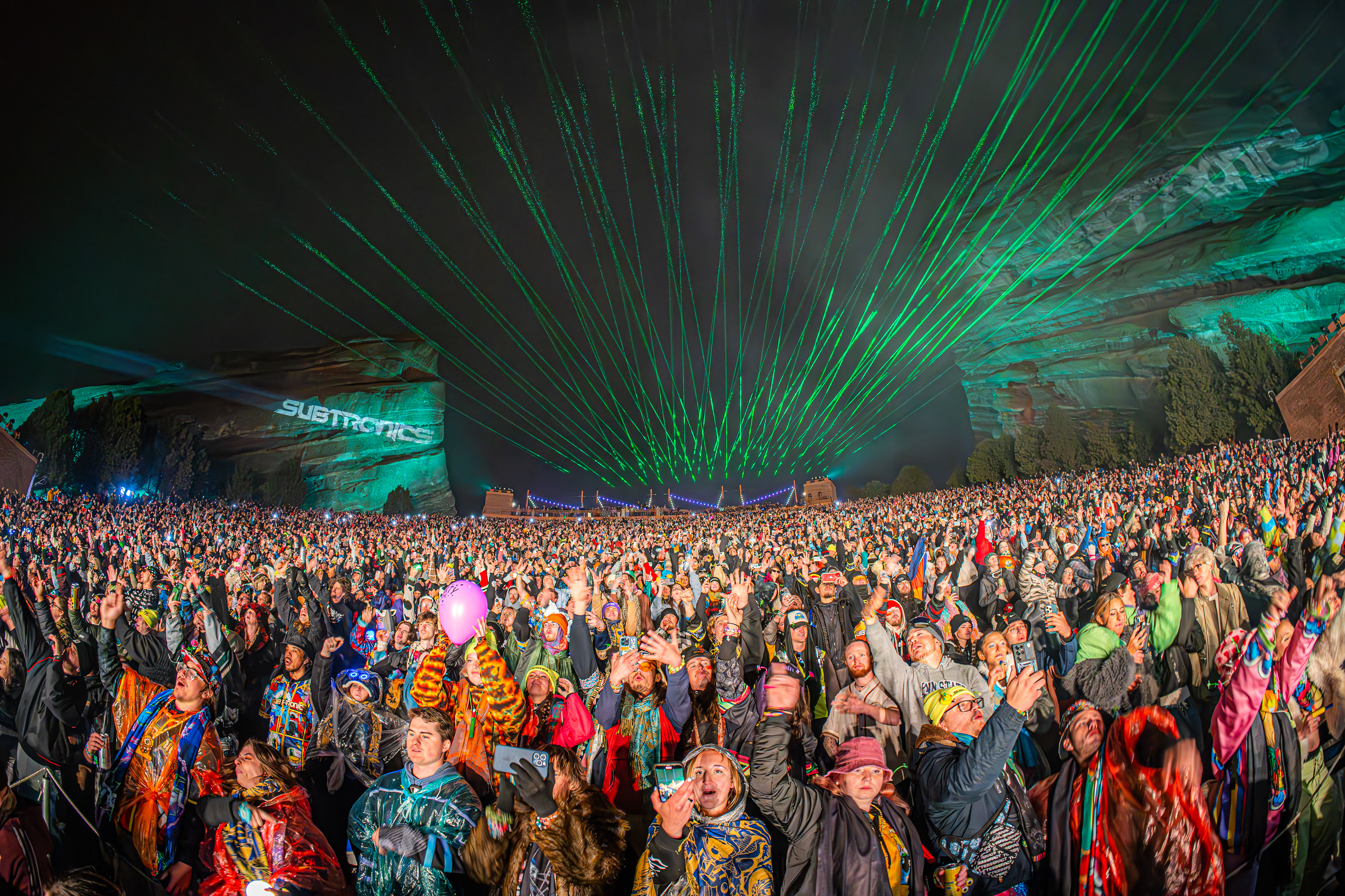 SUBTRONCIS RED ROCKS