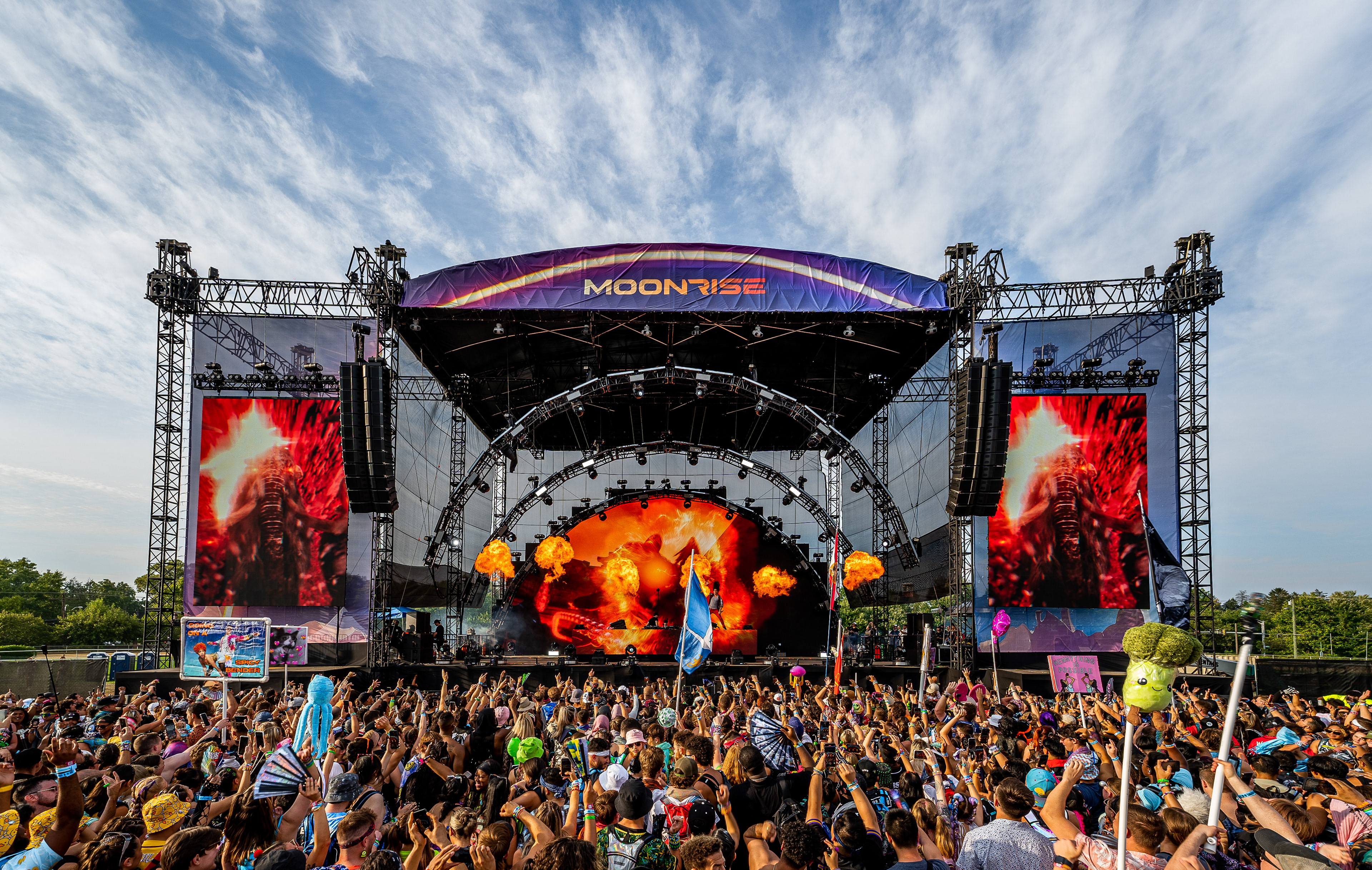 WOOLI B2B SULLIVAN KING - MRF23