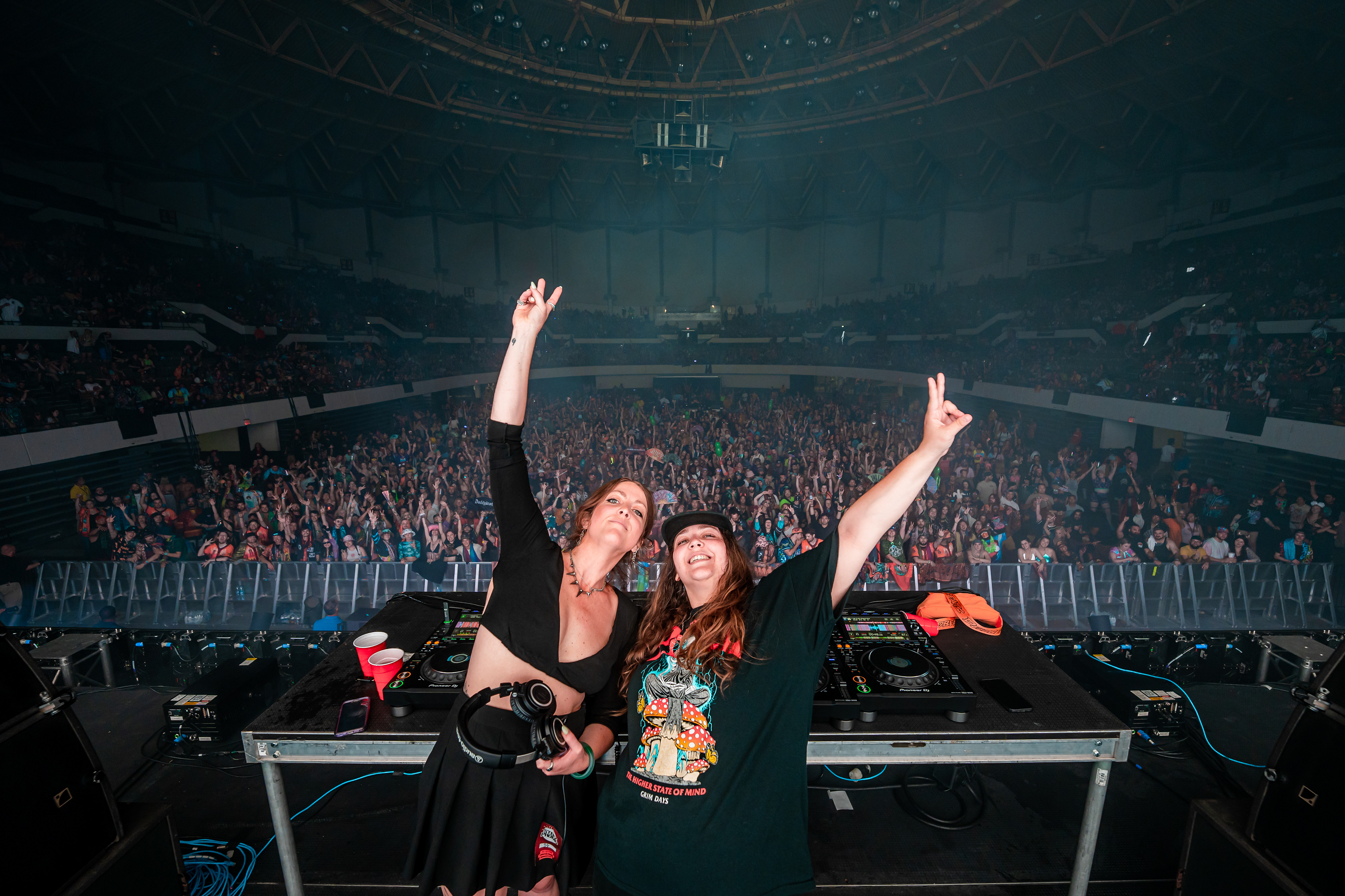 VEIL B2B NOTLÖ - Wobble Coliseum 2023